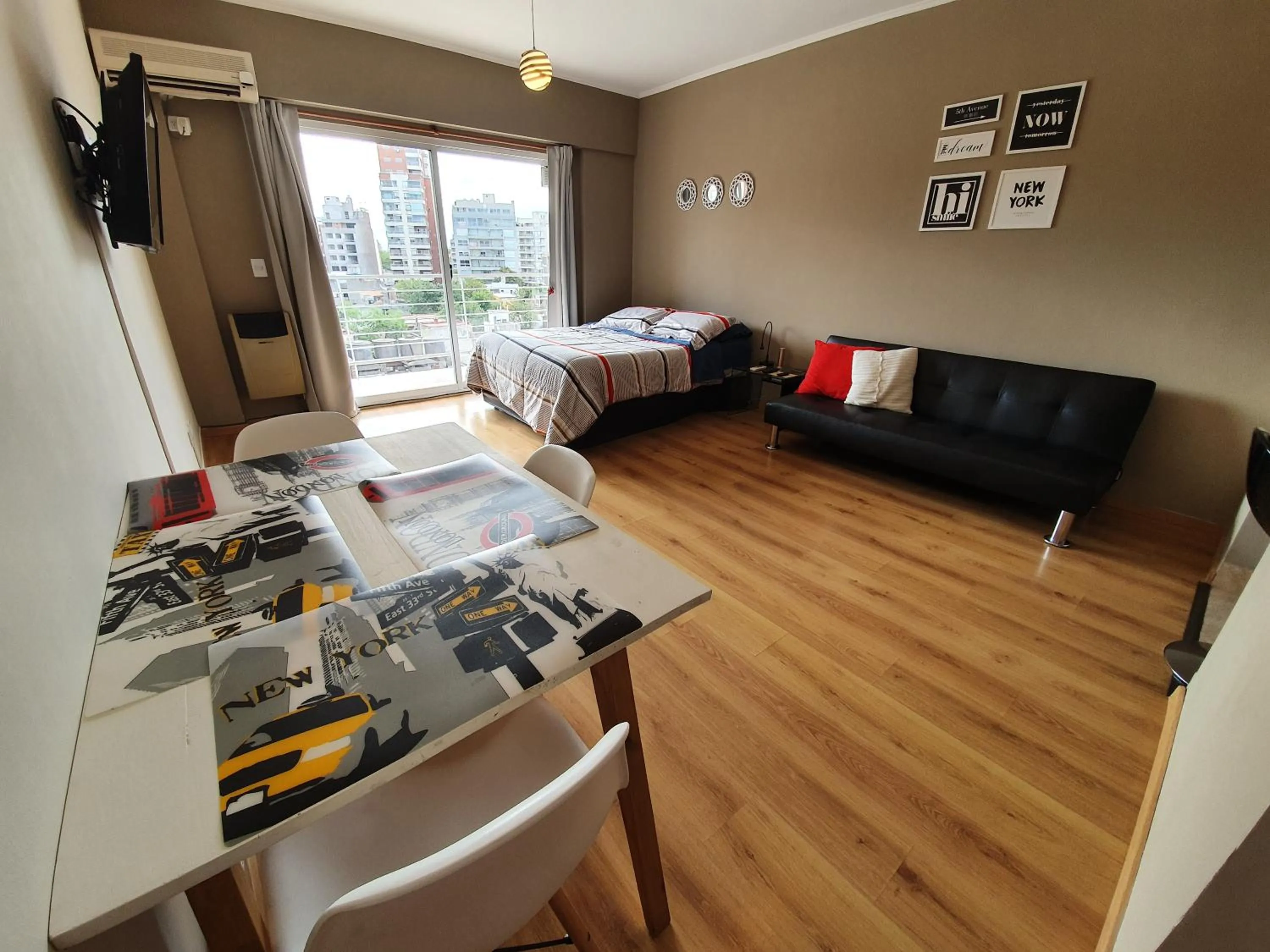 Modern Apartment Rivas - Swimming Pool