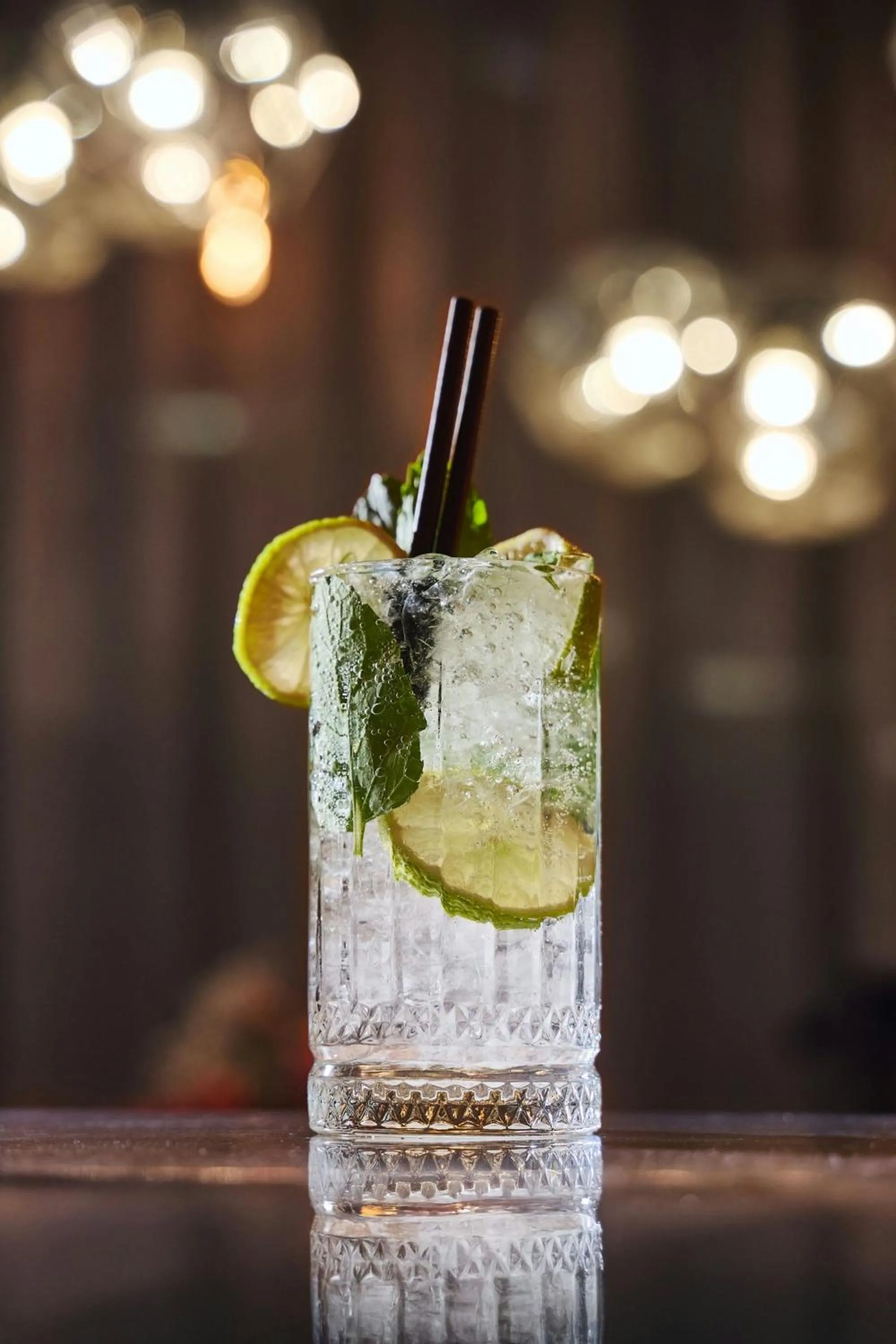 Restaurant/places to eat in Moxy Katowice Airport