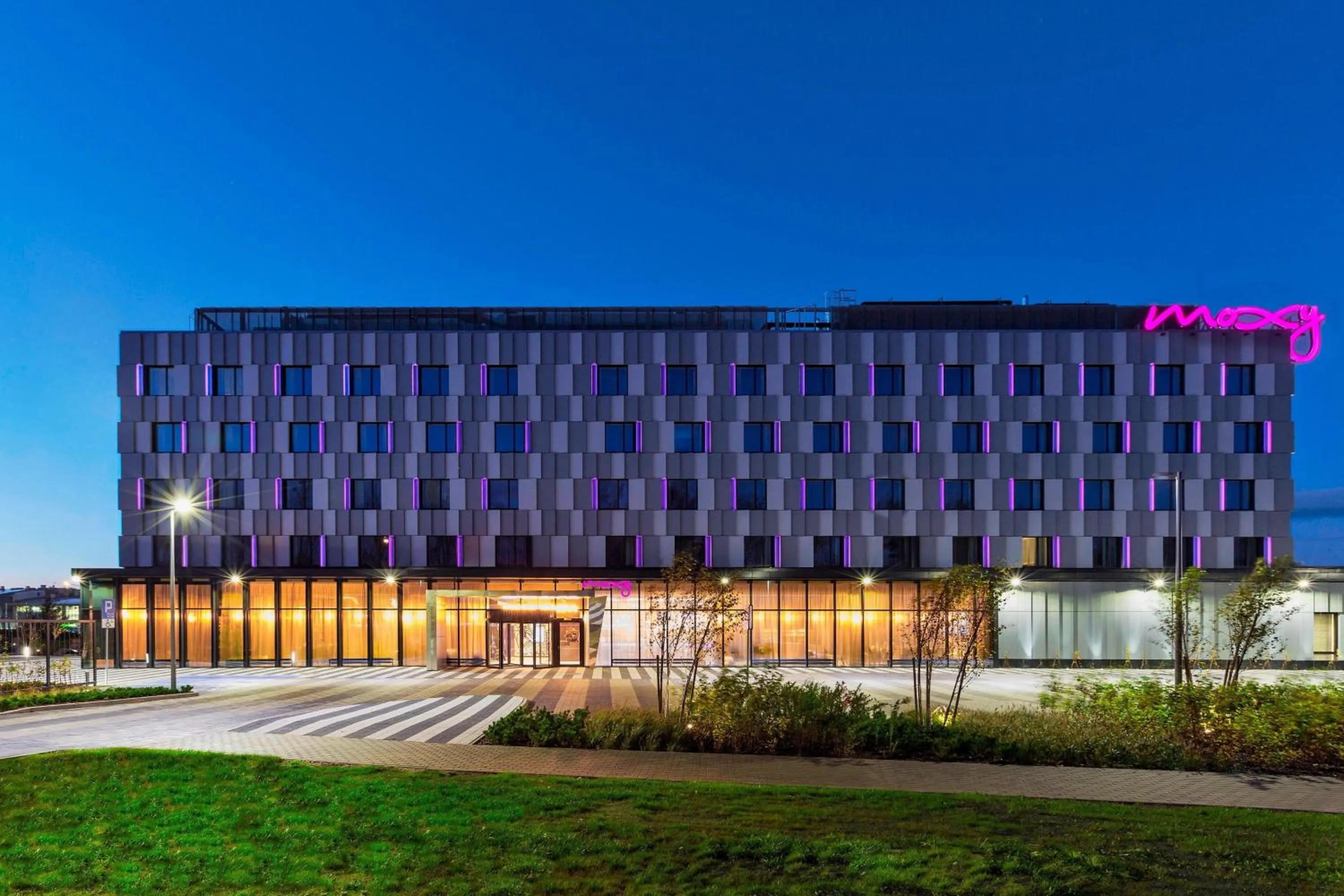 Property building in Moxy Katowice Airport