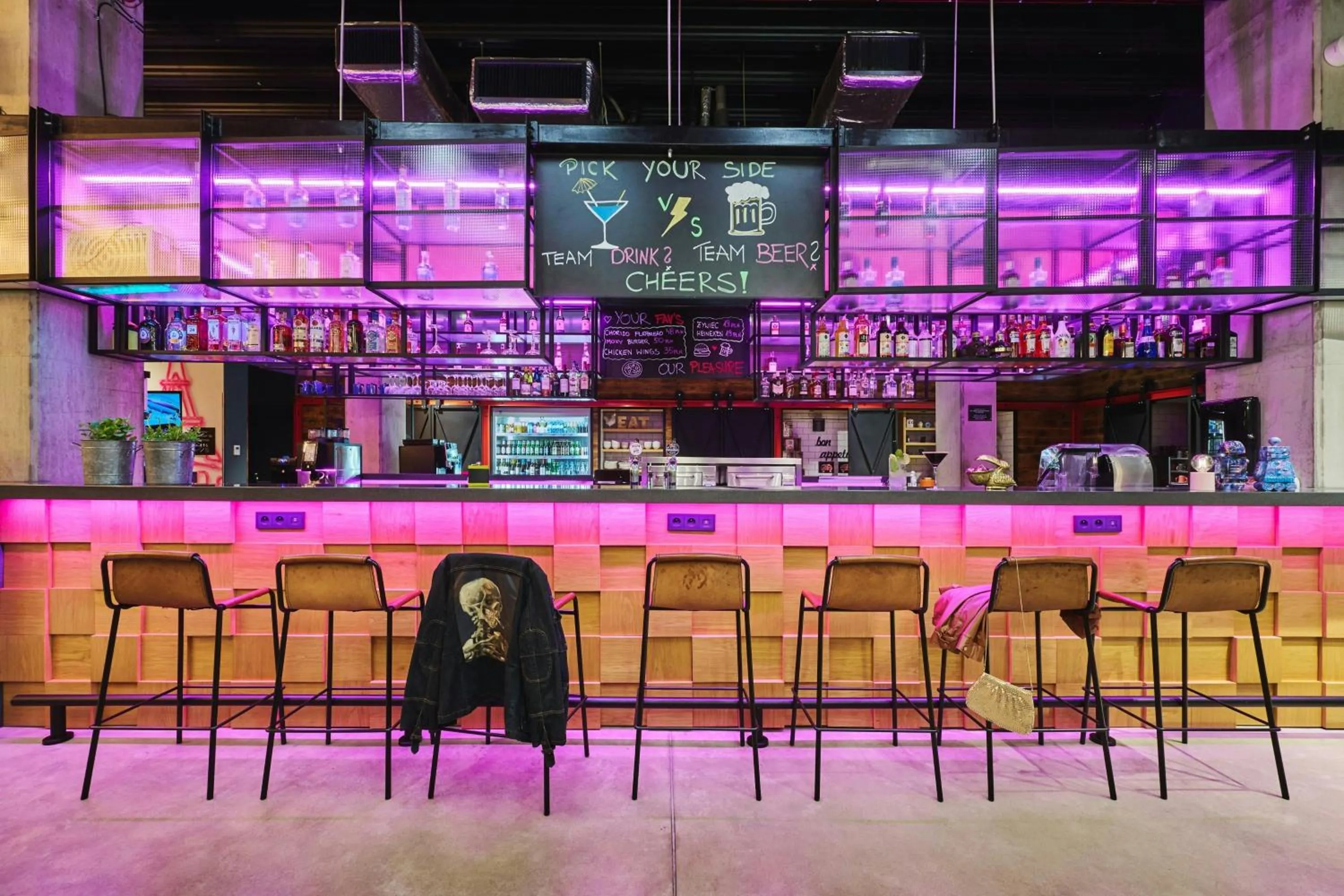 Lobby or reception in Moxy Katowice Airport