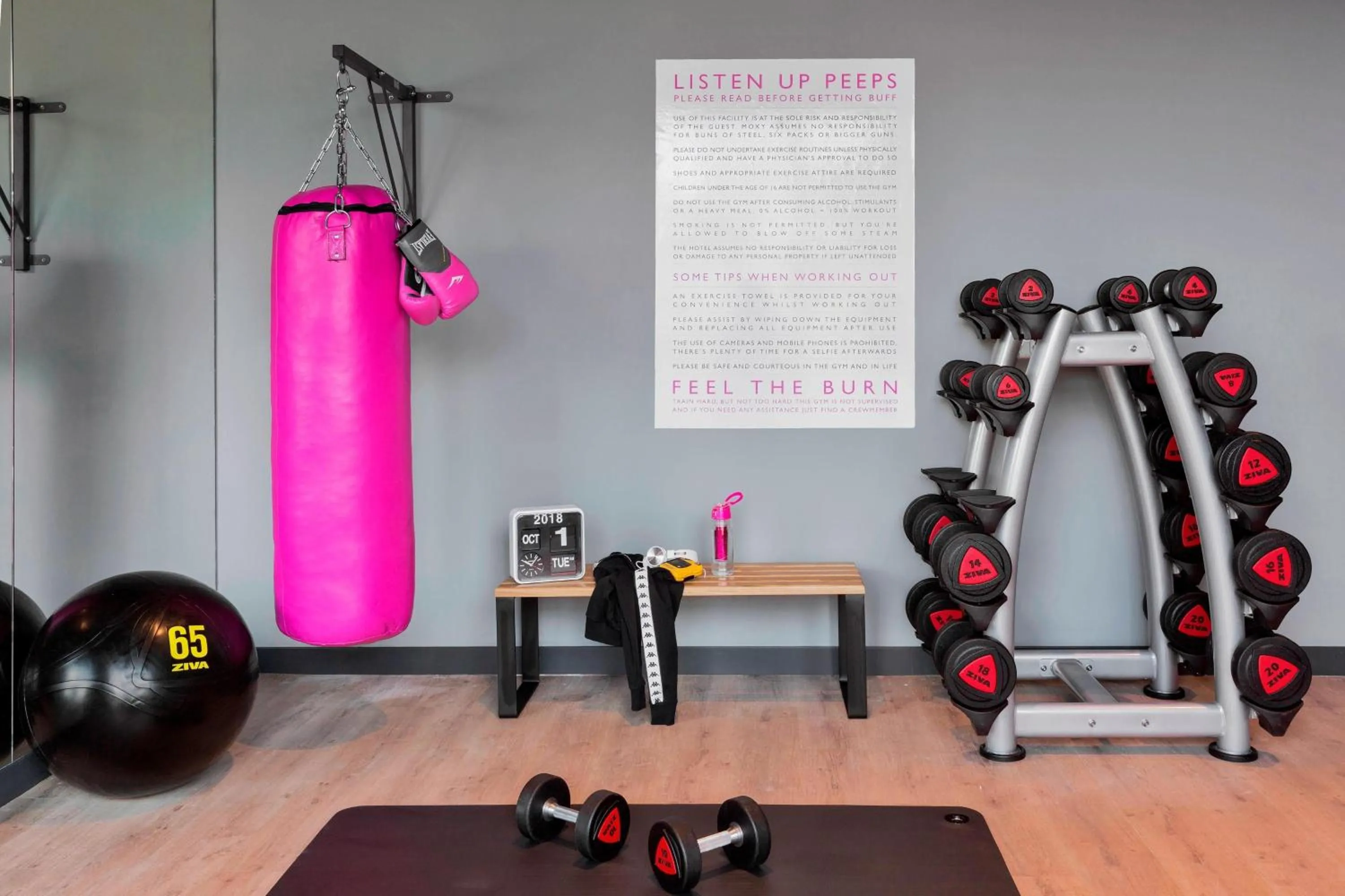 Fitness centre/facilities in Moxy Katowice Airport