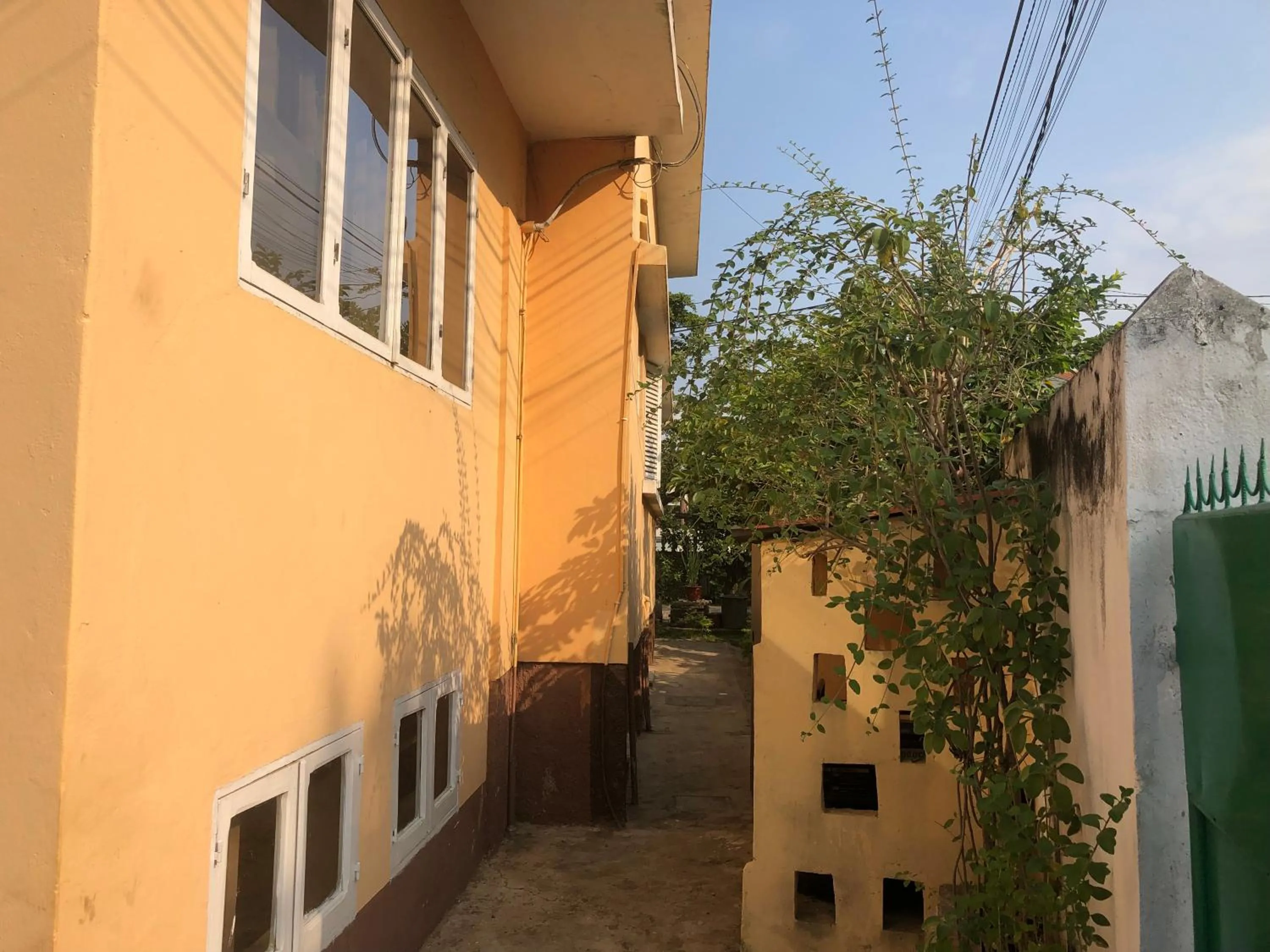 Property building in Casa de Ferias