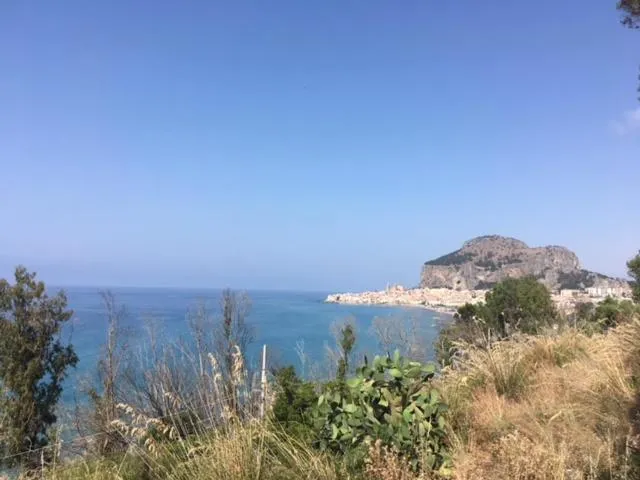 Nearby landmark in Stanza in Villa con giardino vista mare