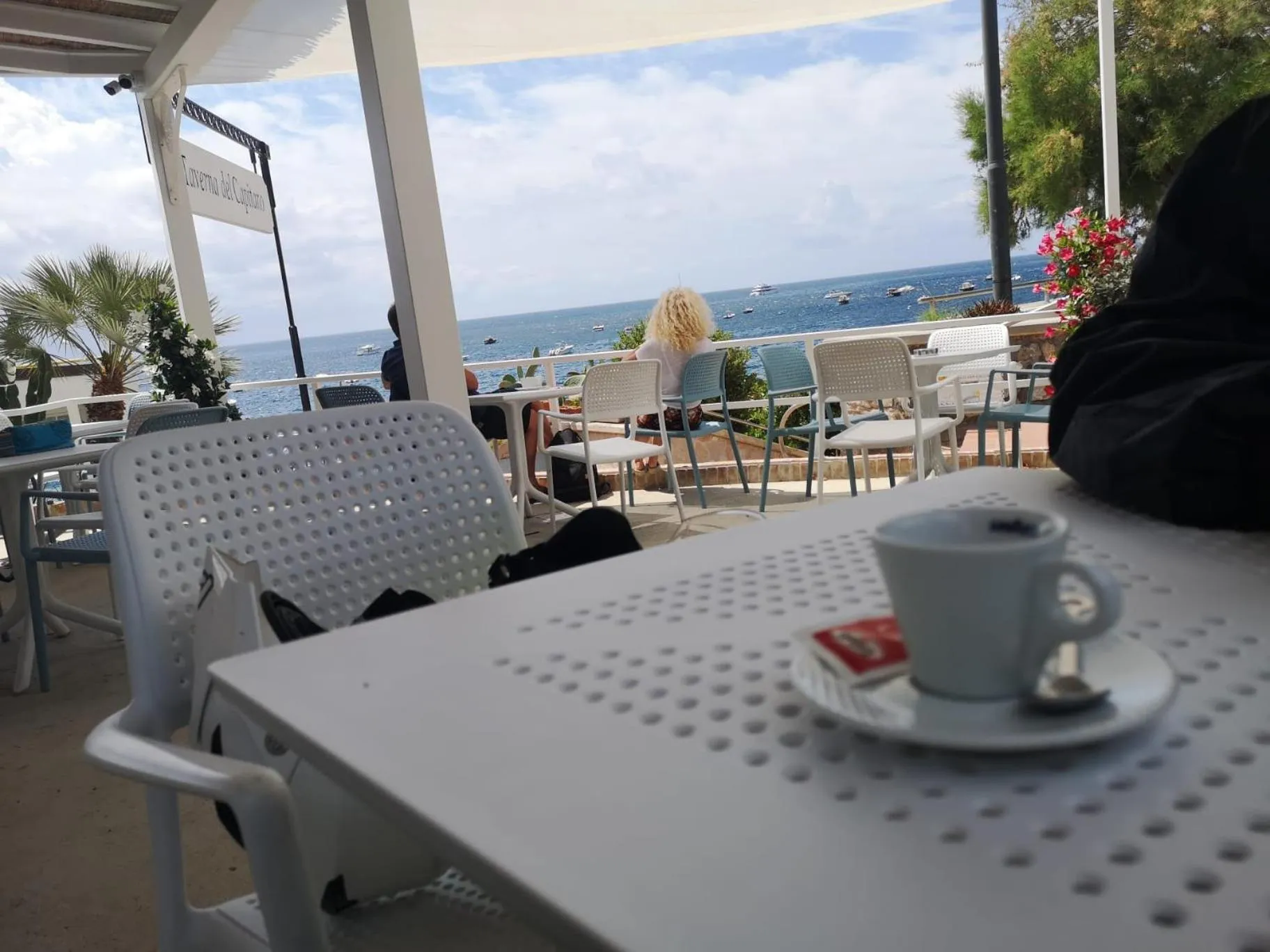 Beach in Stanza in Villa con giardino vista mare