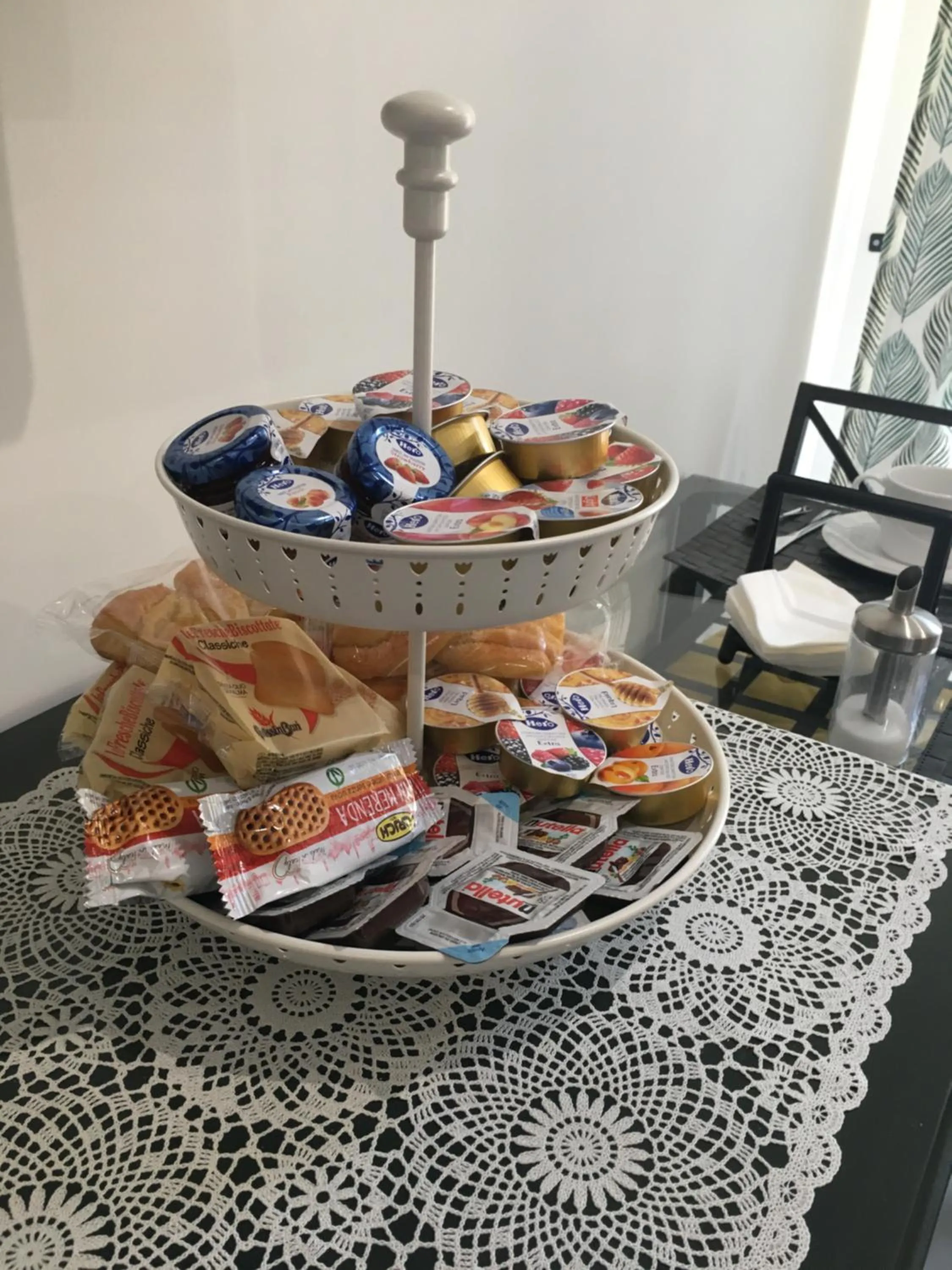 Buffet breakfast in MareLuna b&b