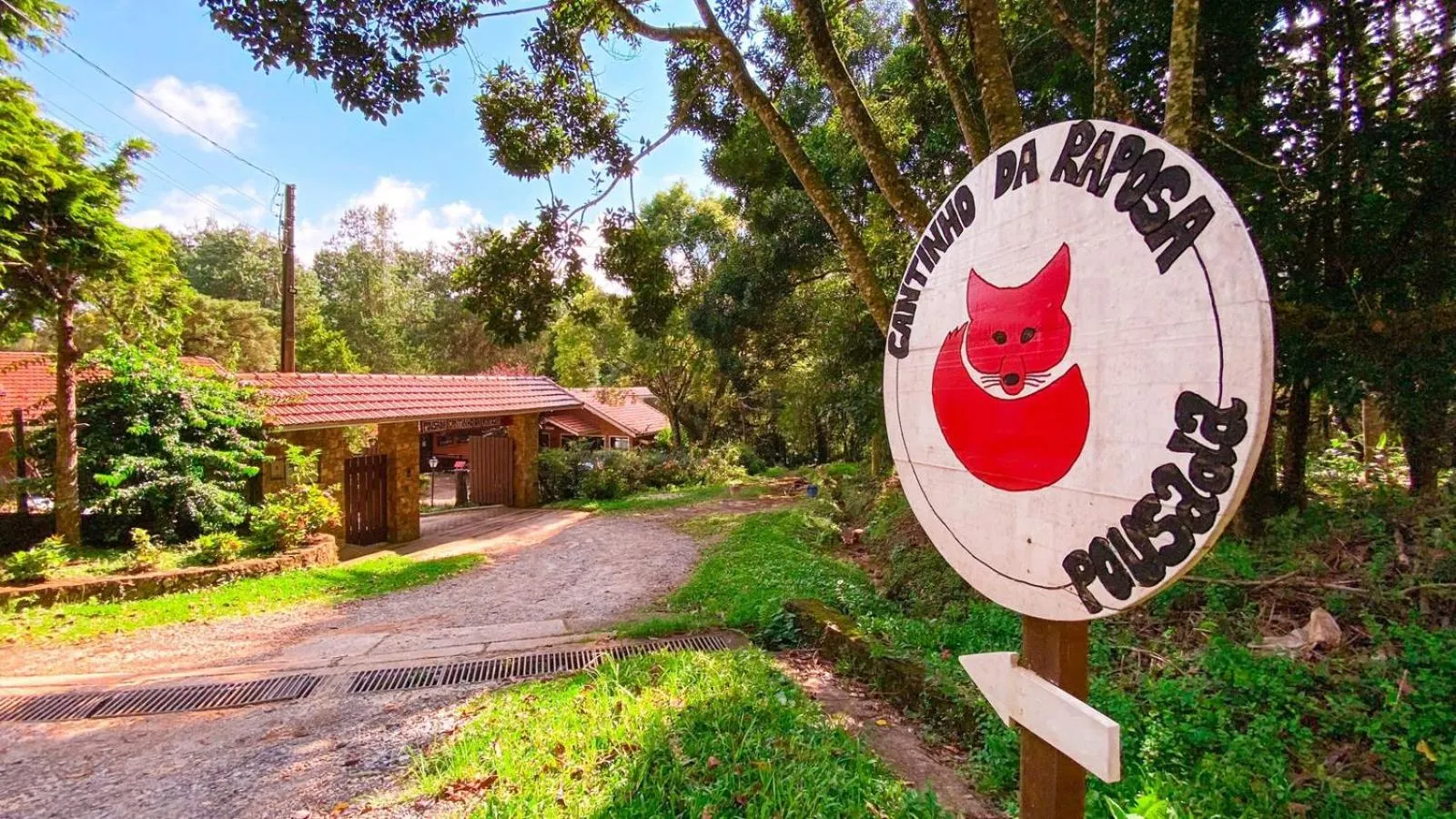 Facade/entrance in Pousada O Cantinho da Raposa