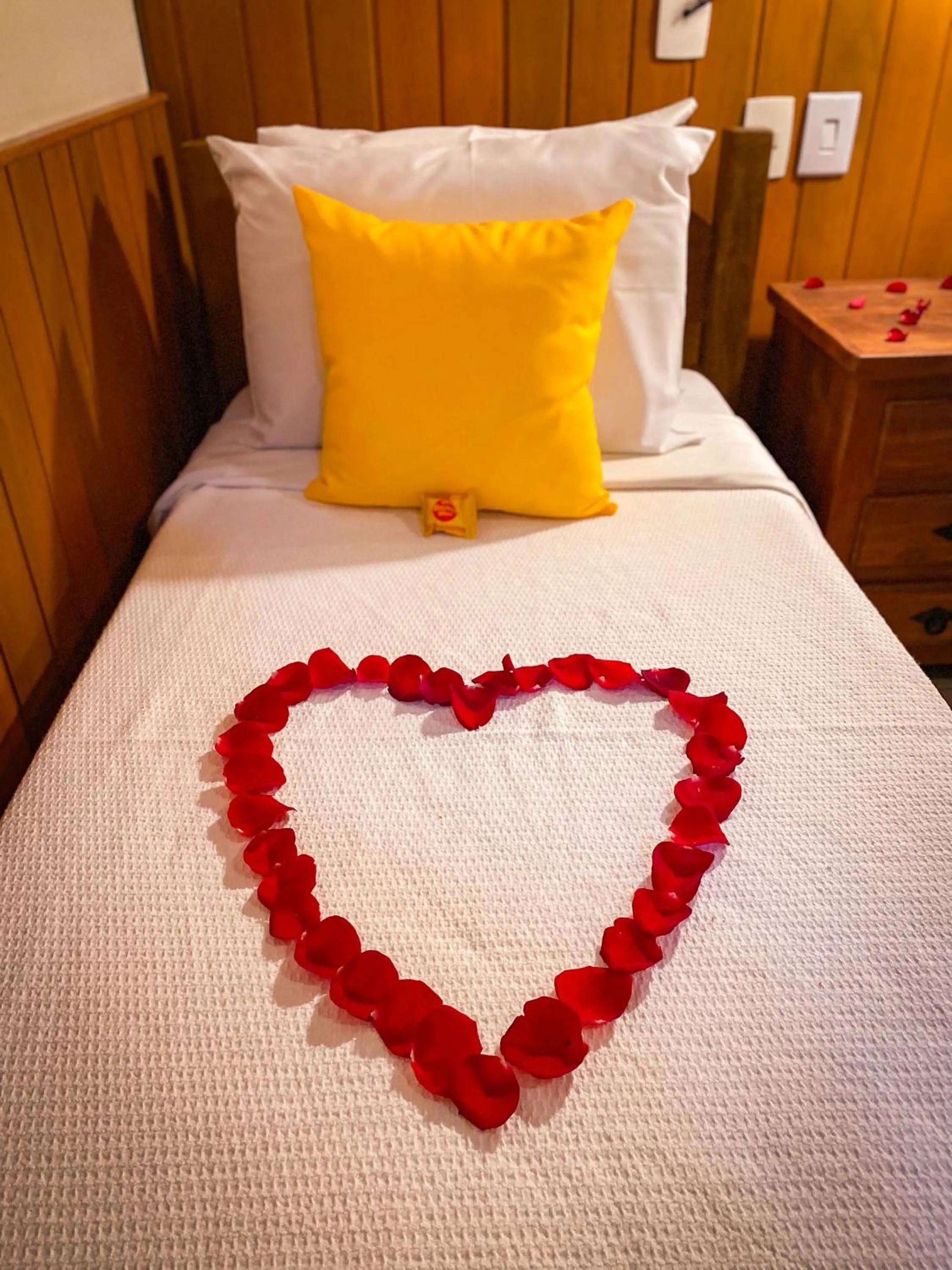 Bed in Pousada O Cantinho da Raposa