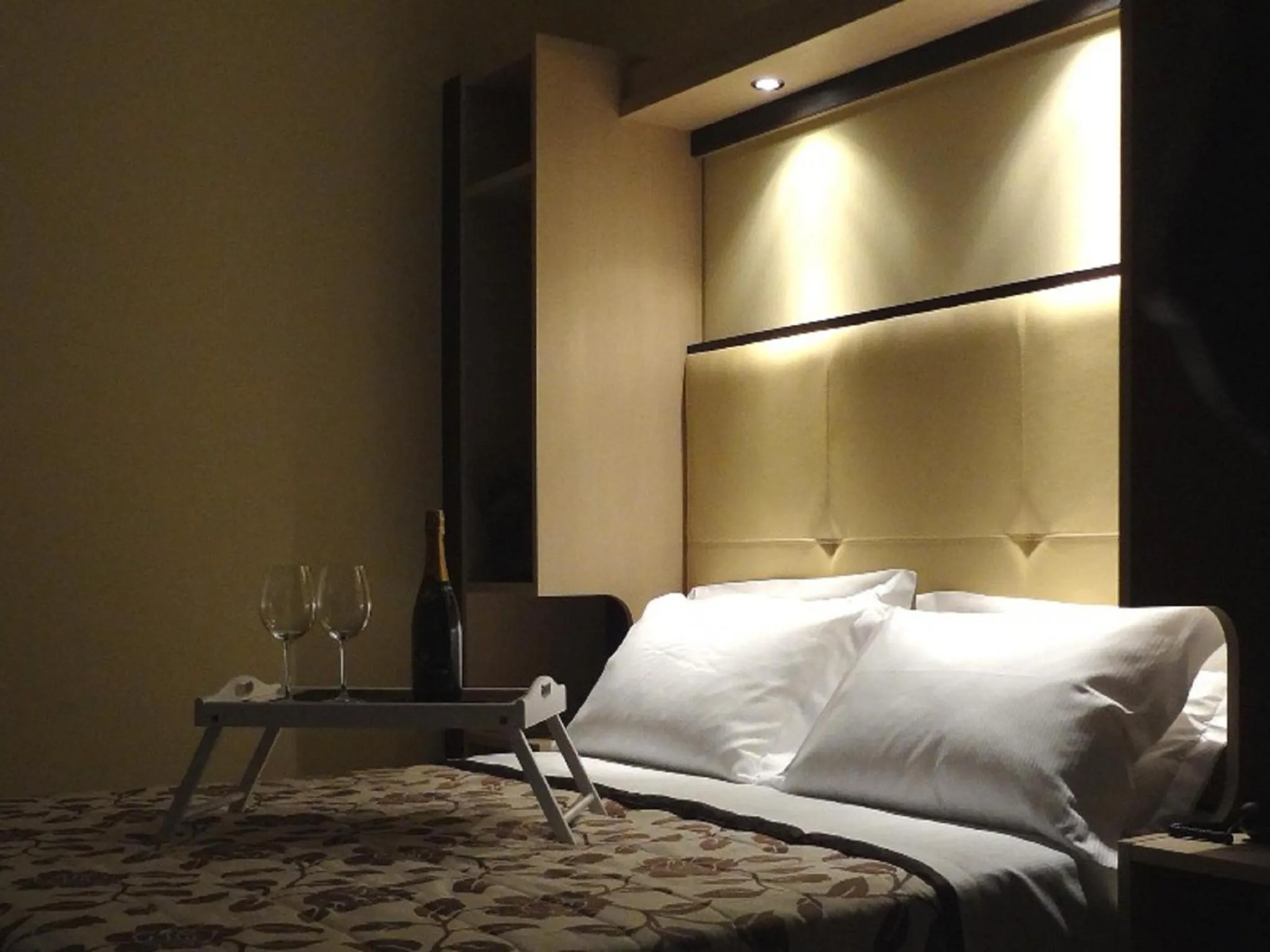 Bed in Hotel Alverì