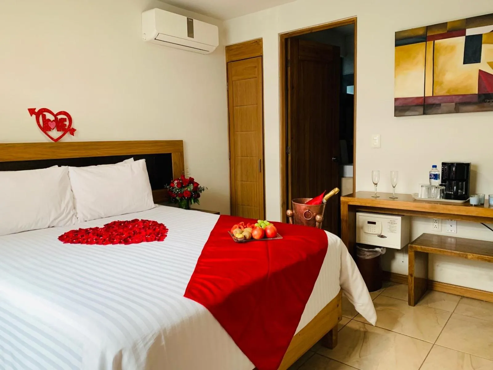 wedding, Bed in Rymma Hotel