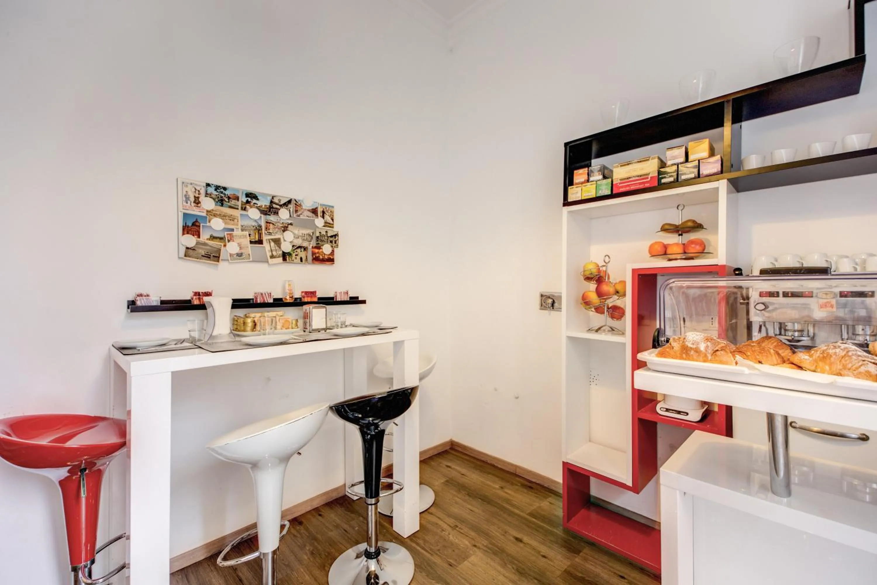 Food and drinks in Imperia Suite