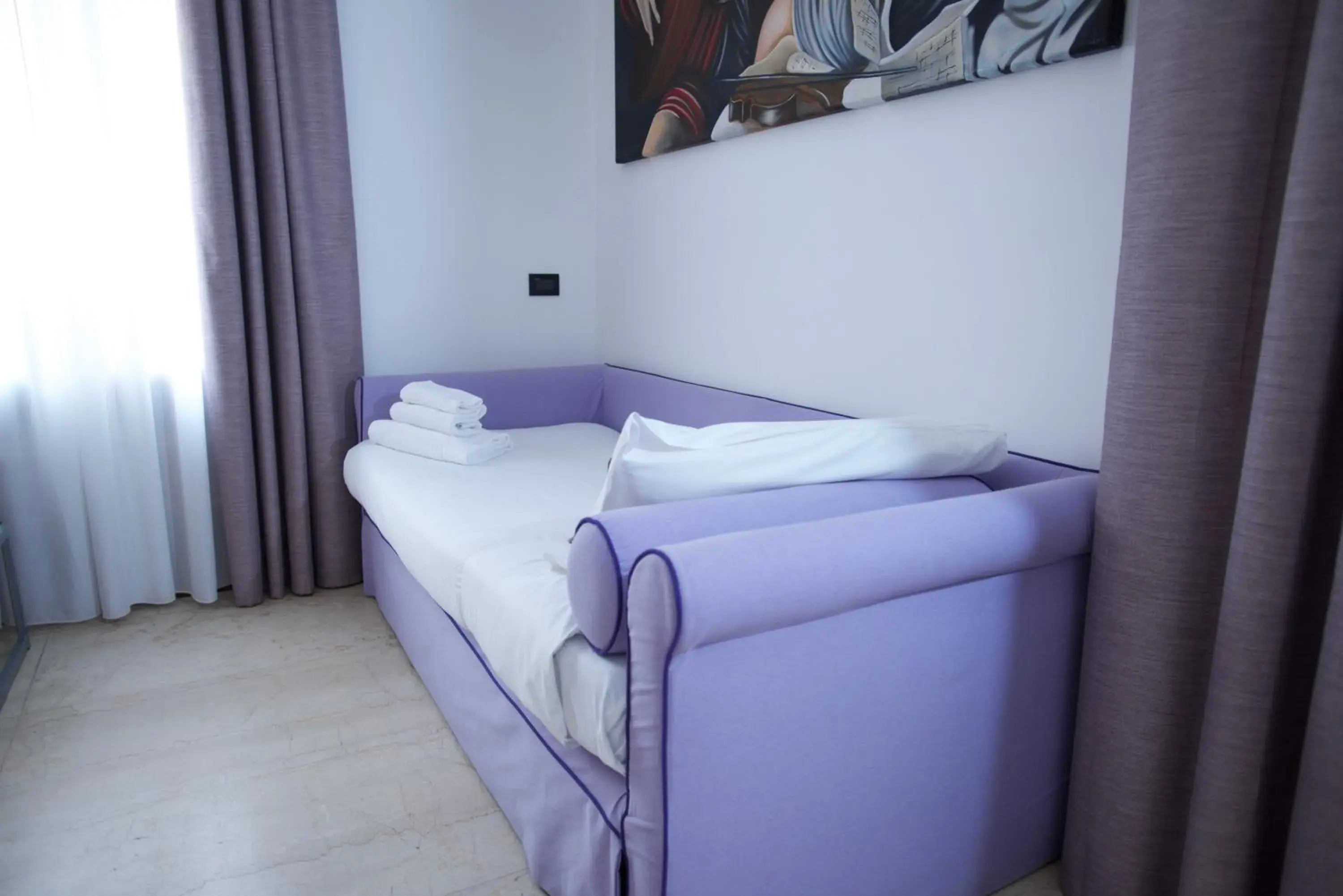 Bed in St. Peter' Six Rooms & Suites Bed in St. Peter' Six Rooms & Suites