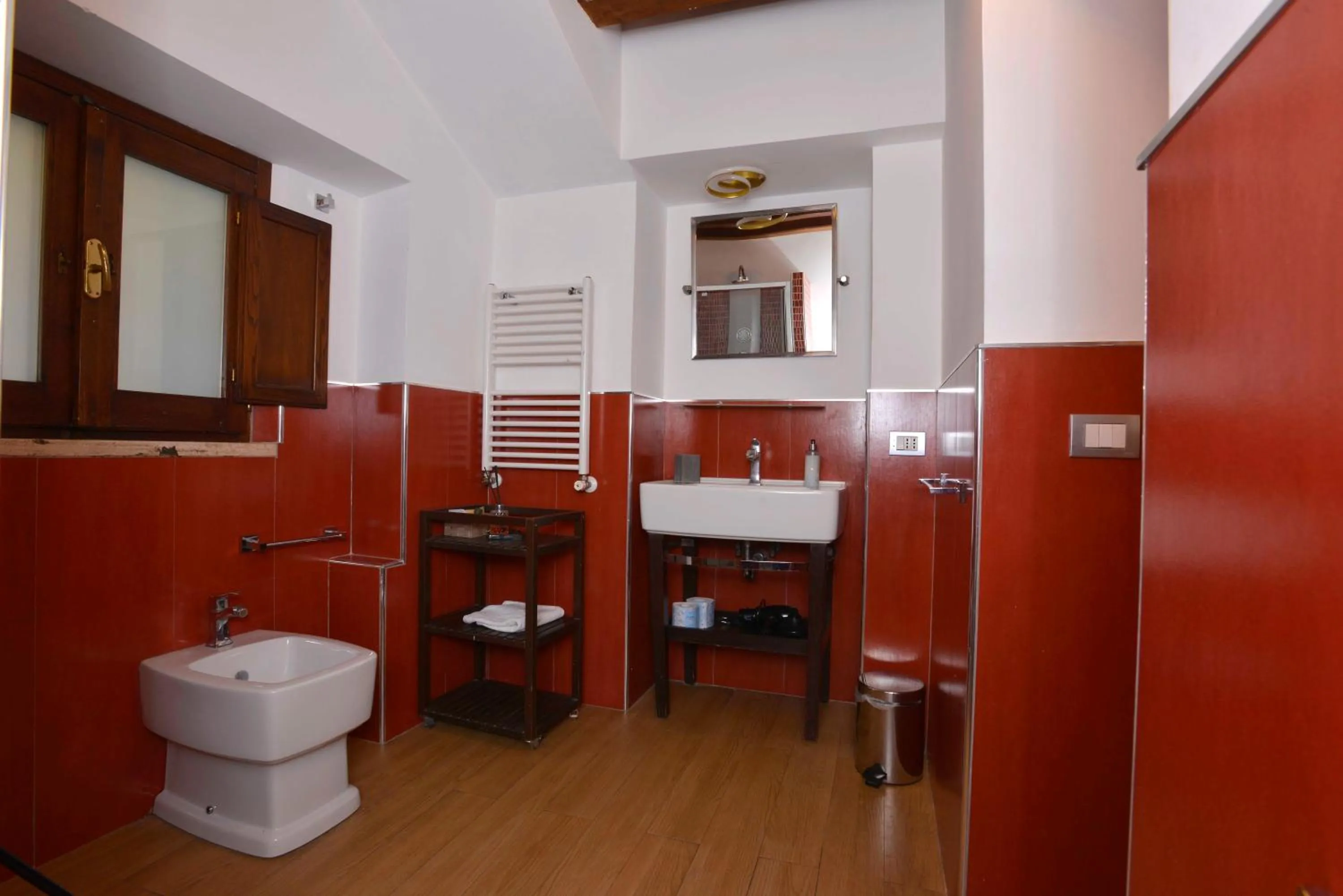 St. Peter' Six Rooms & Suites