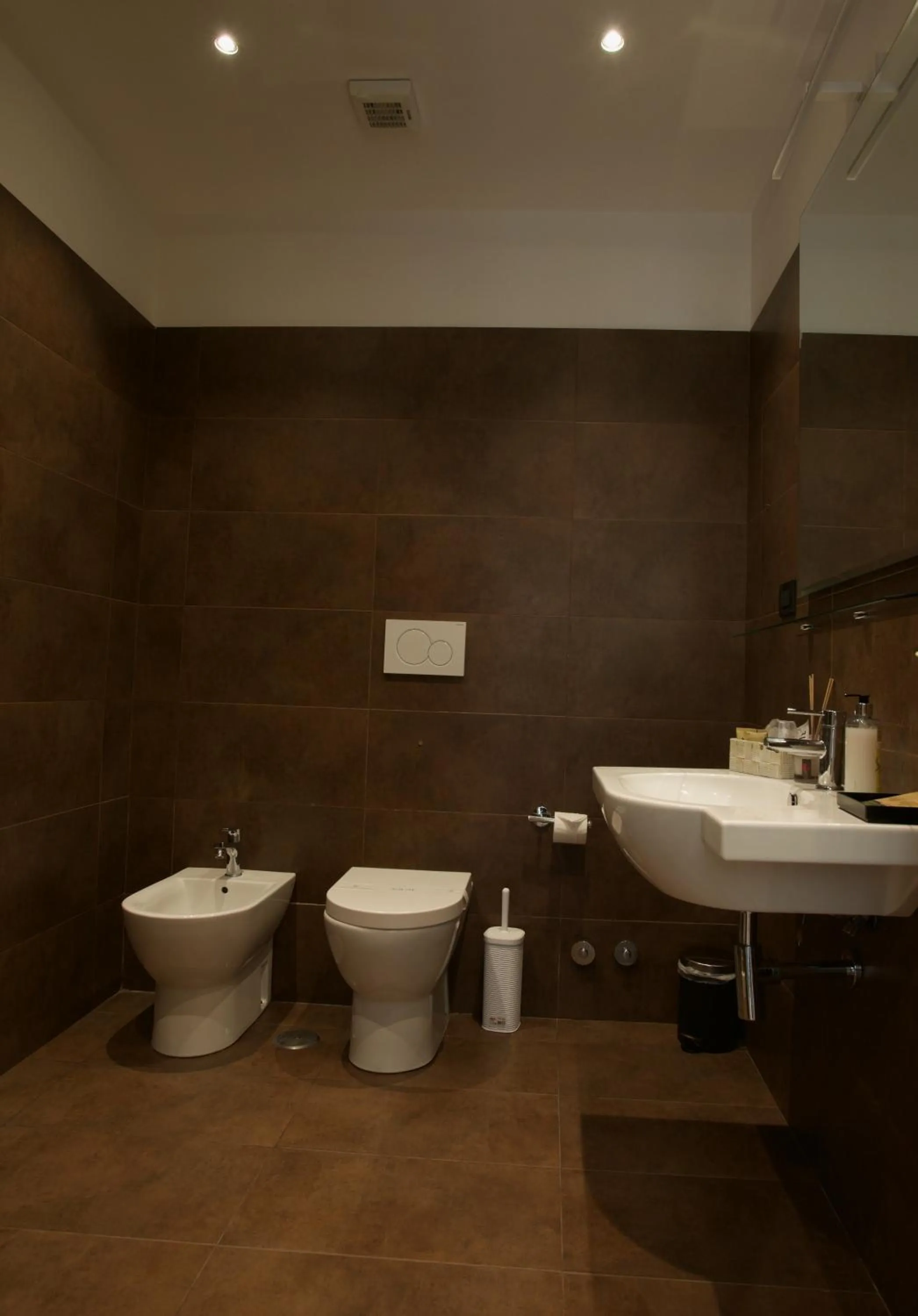 St. Peter' Six Rooms & Suites