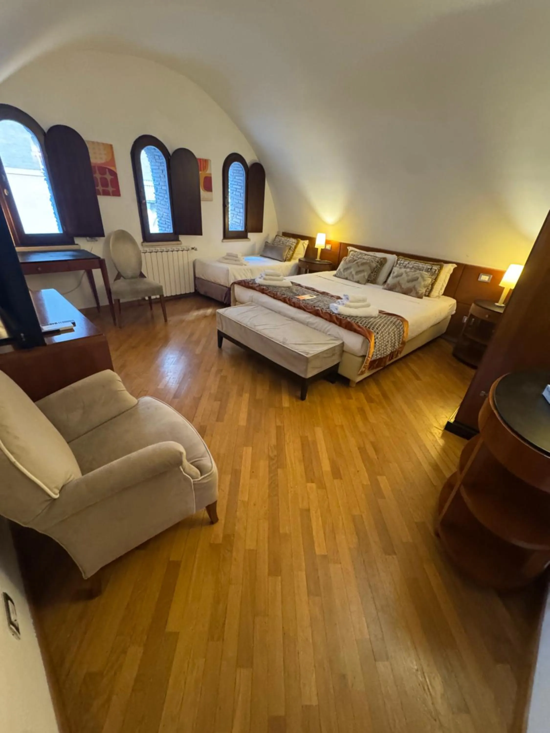 Bed in St. Peter' Six Rooms & Suites