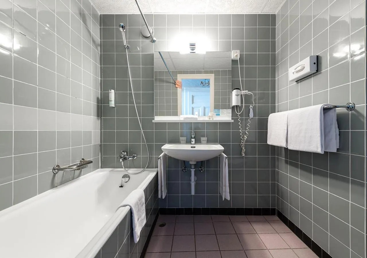 Toilet in Grand Hôtel des Rasses & Wellness