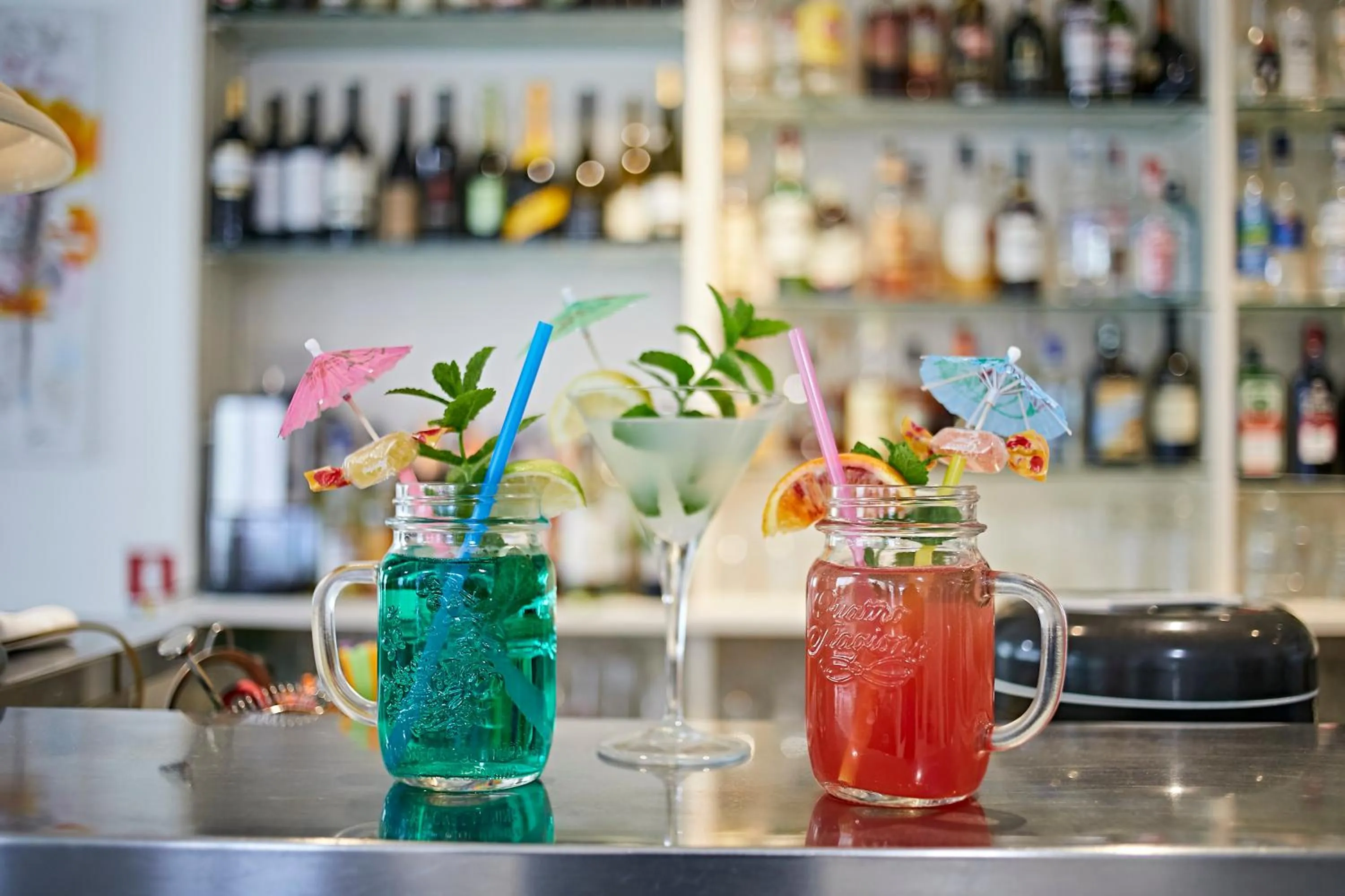 Lounge or bar in Hotel Ridolfi