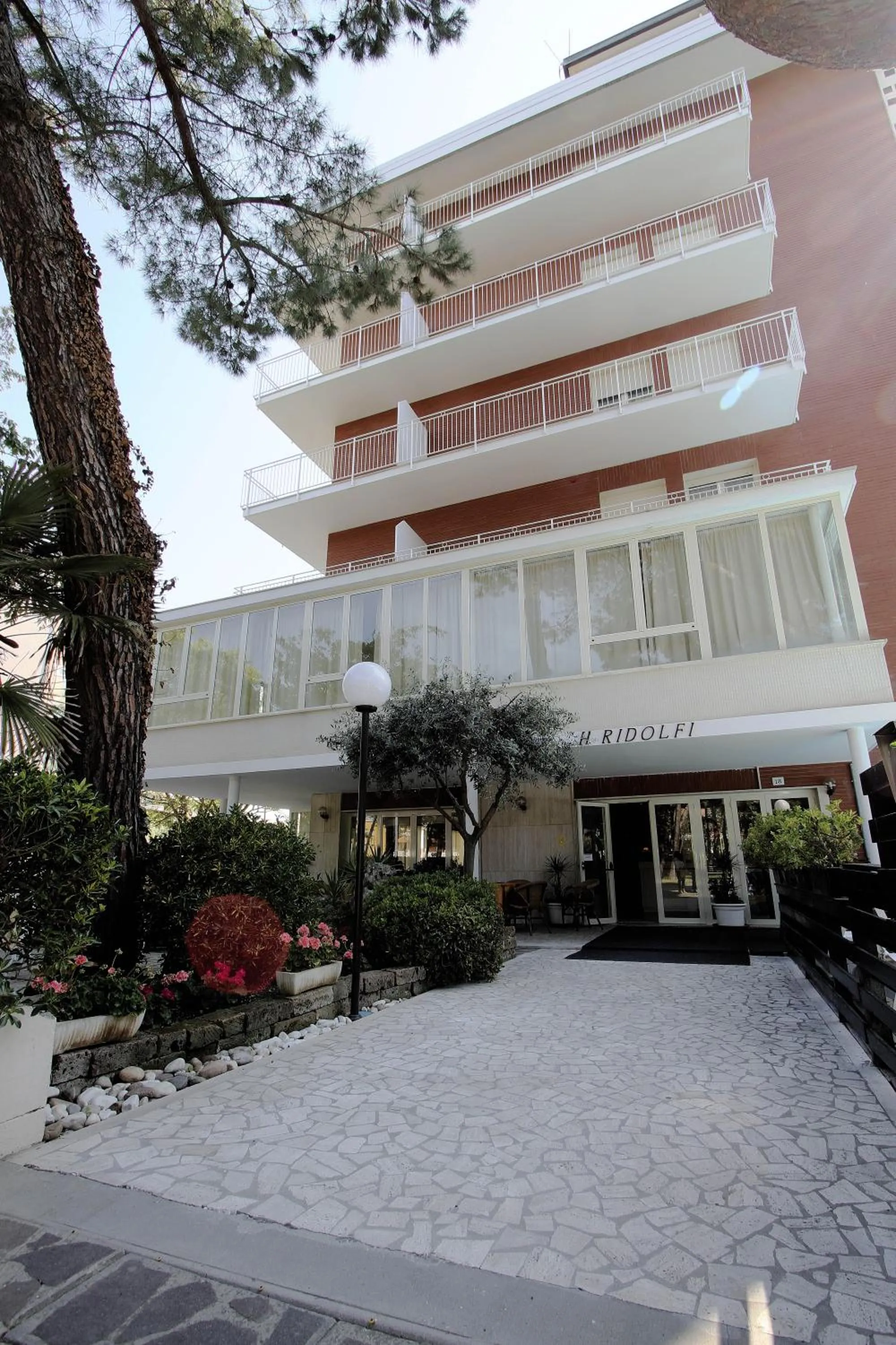 Facade/entrance in Hotel Ridolfi