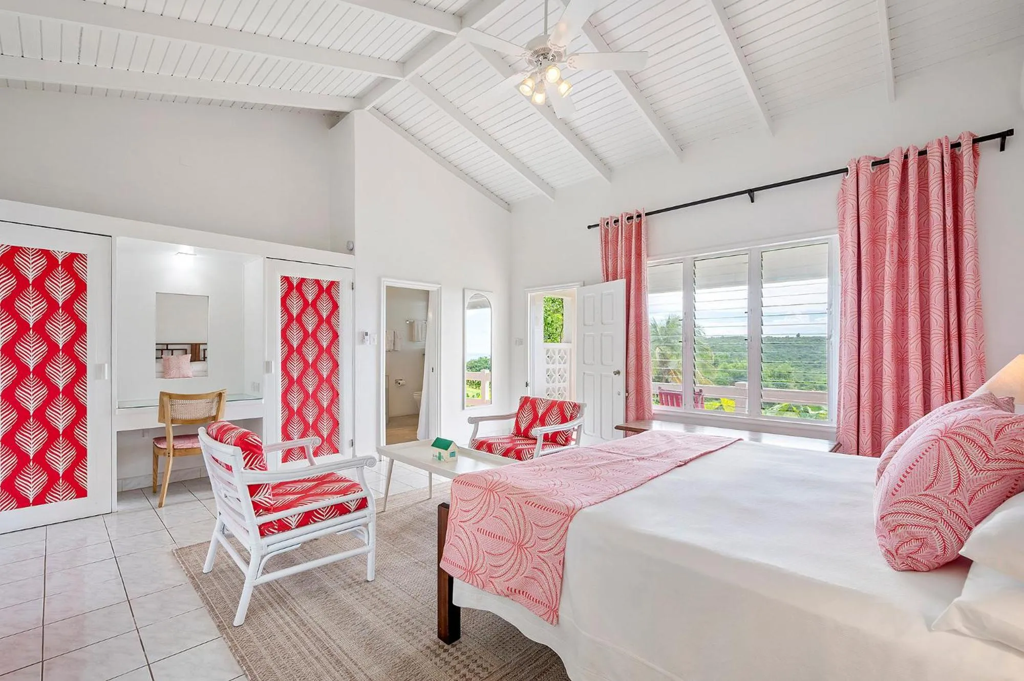 Bed in Montpelier Nevis