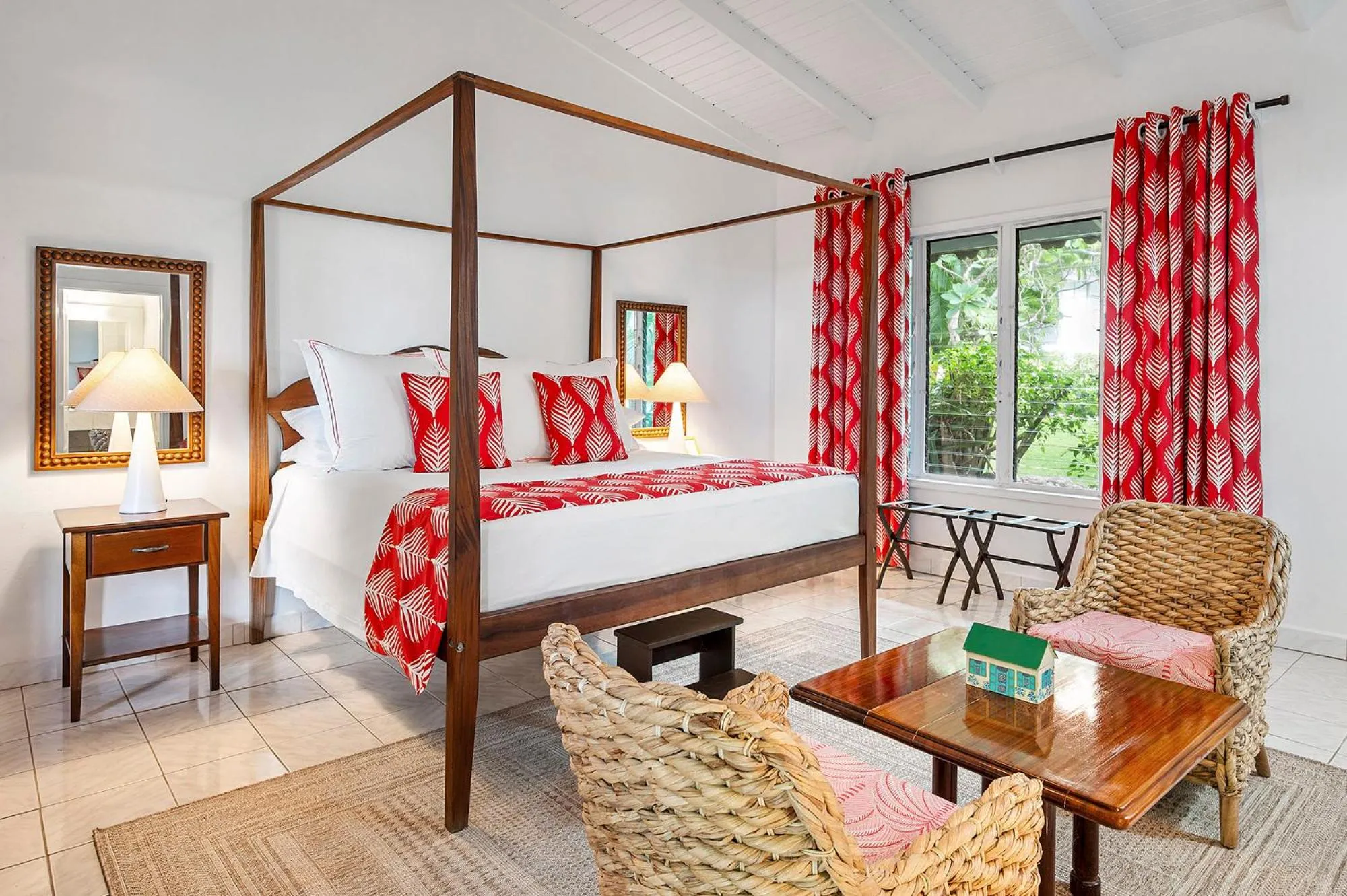 Bed in Montpelier Nevis