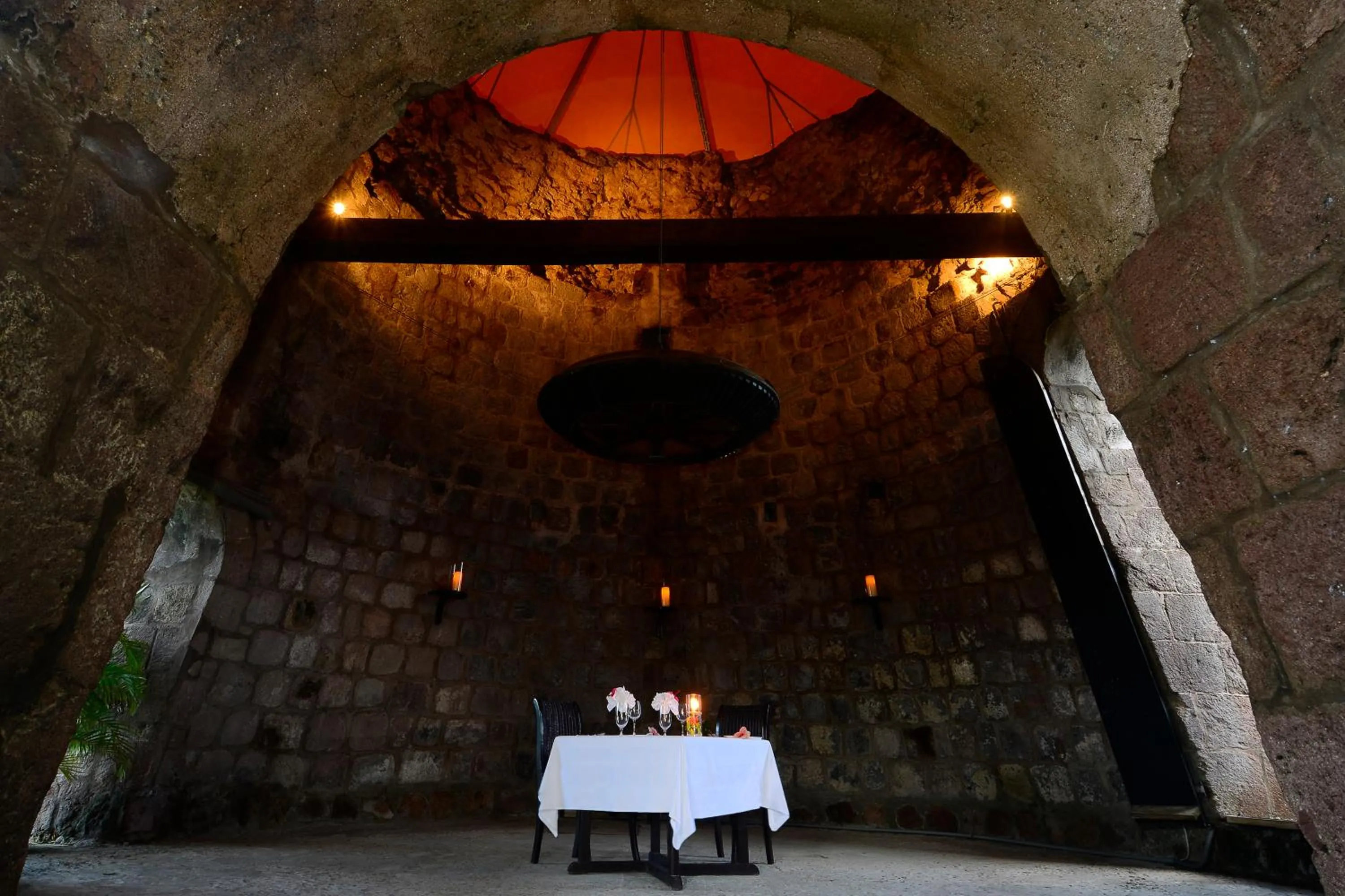 Restaurant/places to eat in Montpelier Nevis