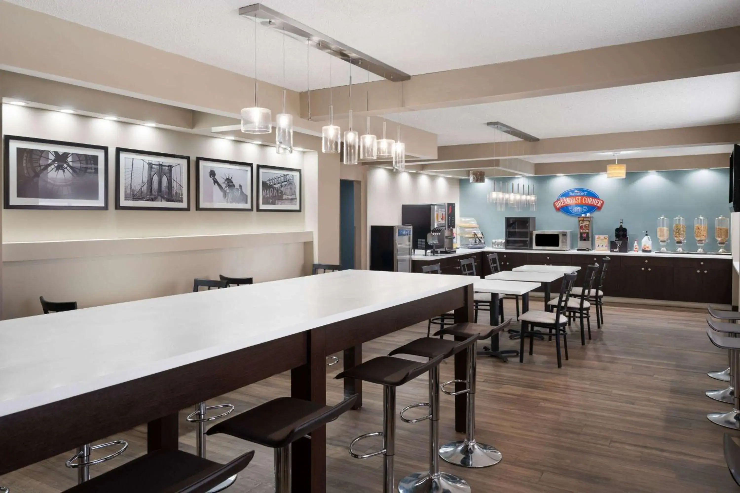 Breakfast in Baymont by Wyndham Boardman Breakfast in Baymont by Wyndham Boardman