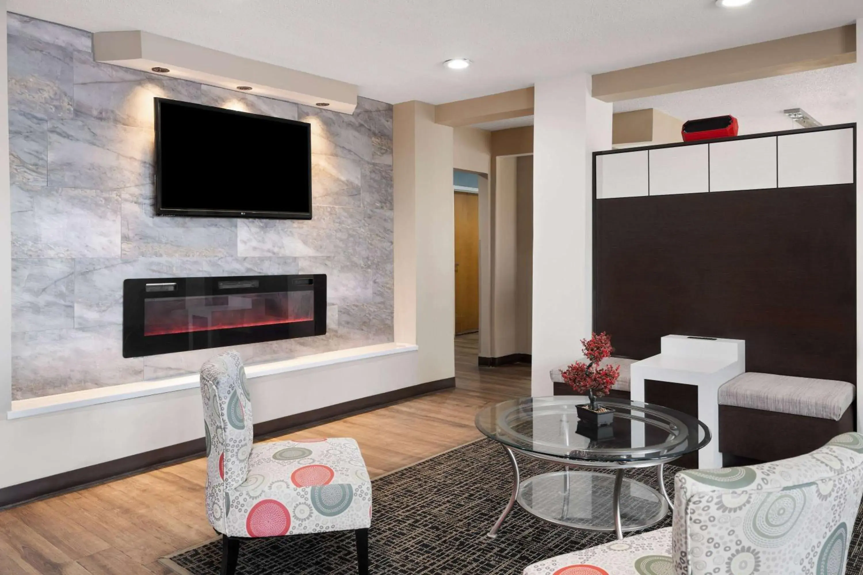 Lobby or reception in Baymont by Wyndham Boardman Lobby or reception in Baymont by Wyndham Boardman