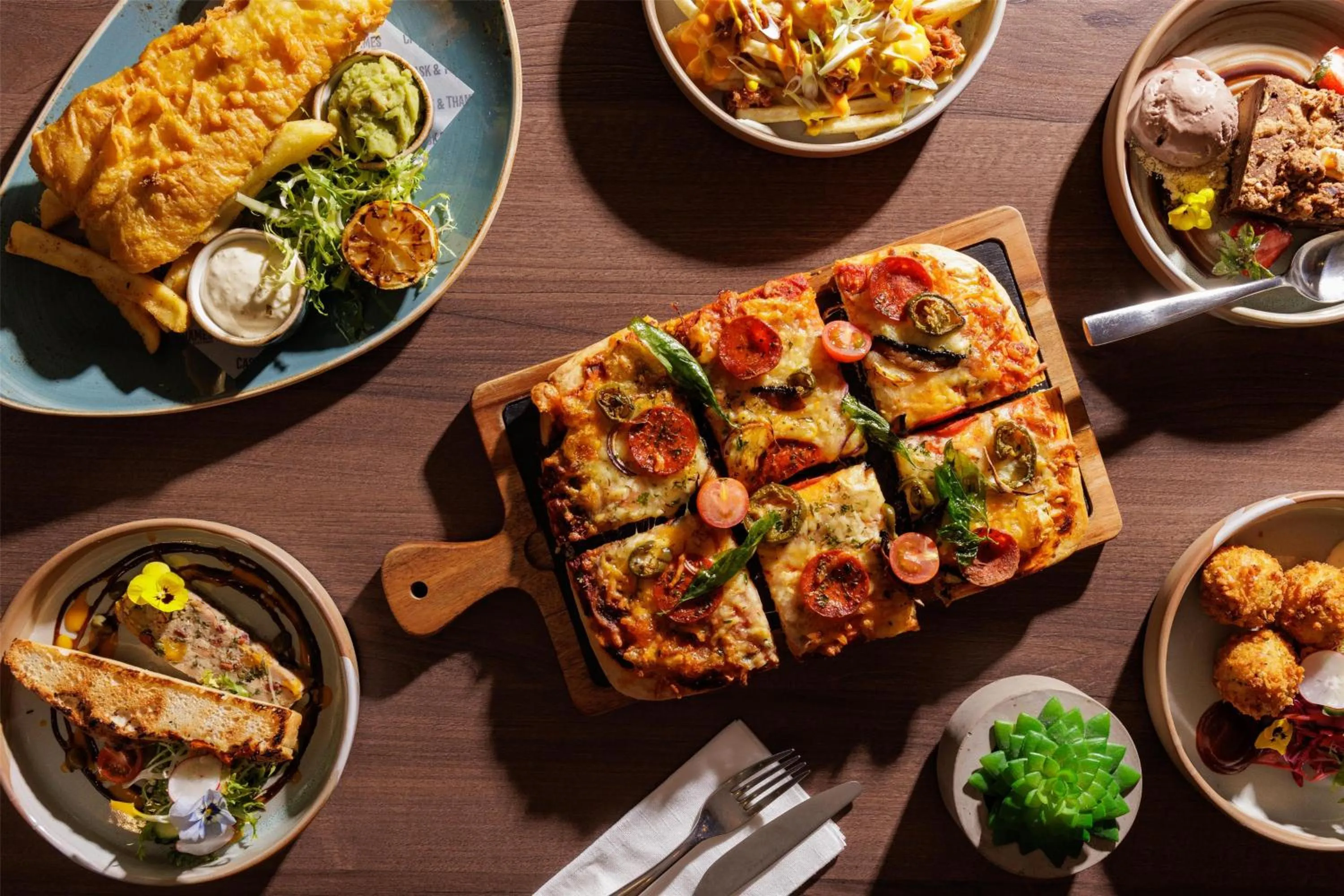 Restaurant/places to eat in DoubleTree by Hilton Dartford Bridge