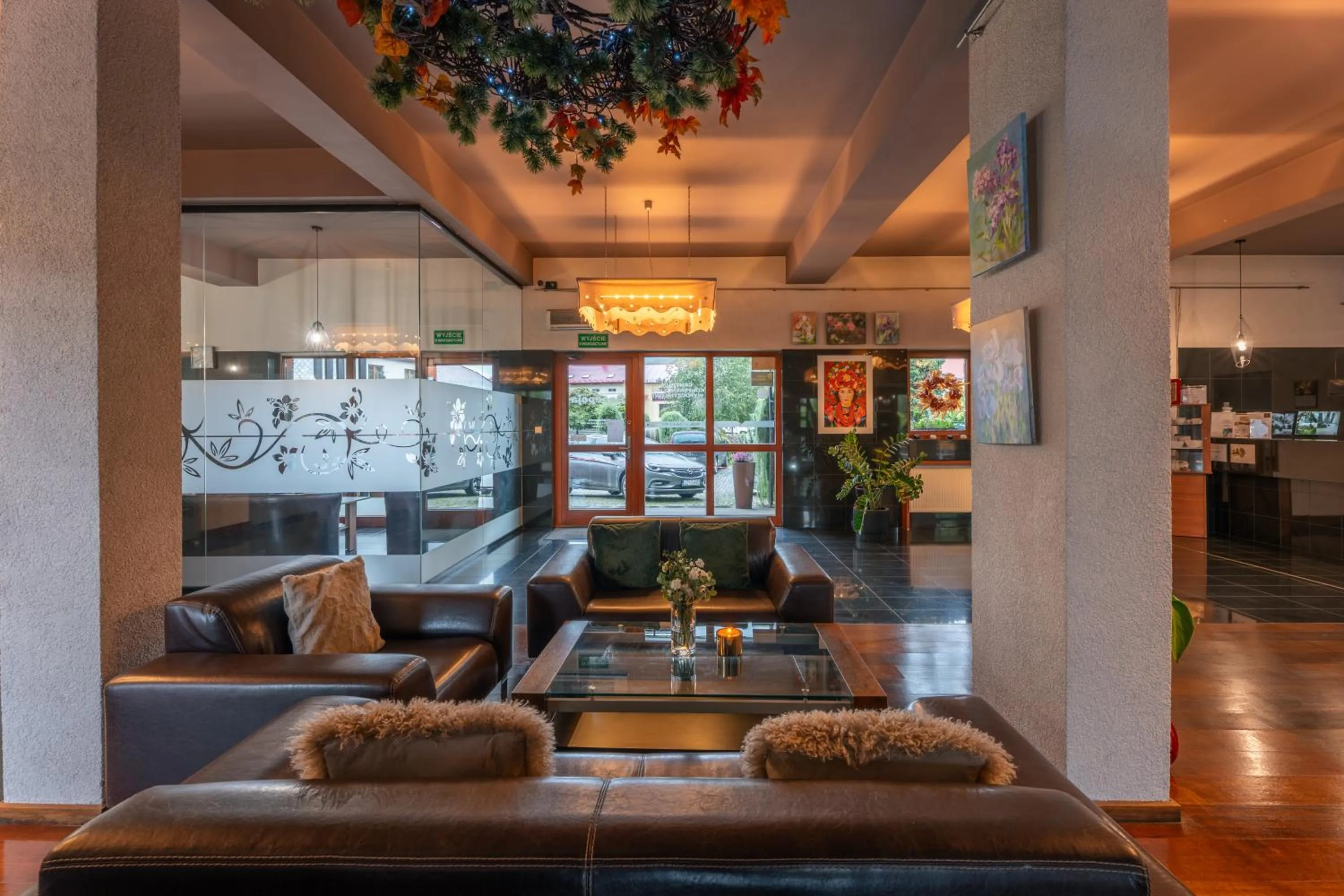 Lobby or reception in Hotel Vesta Centrum Konferencyjno Wypoczynkowe