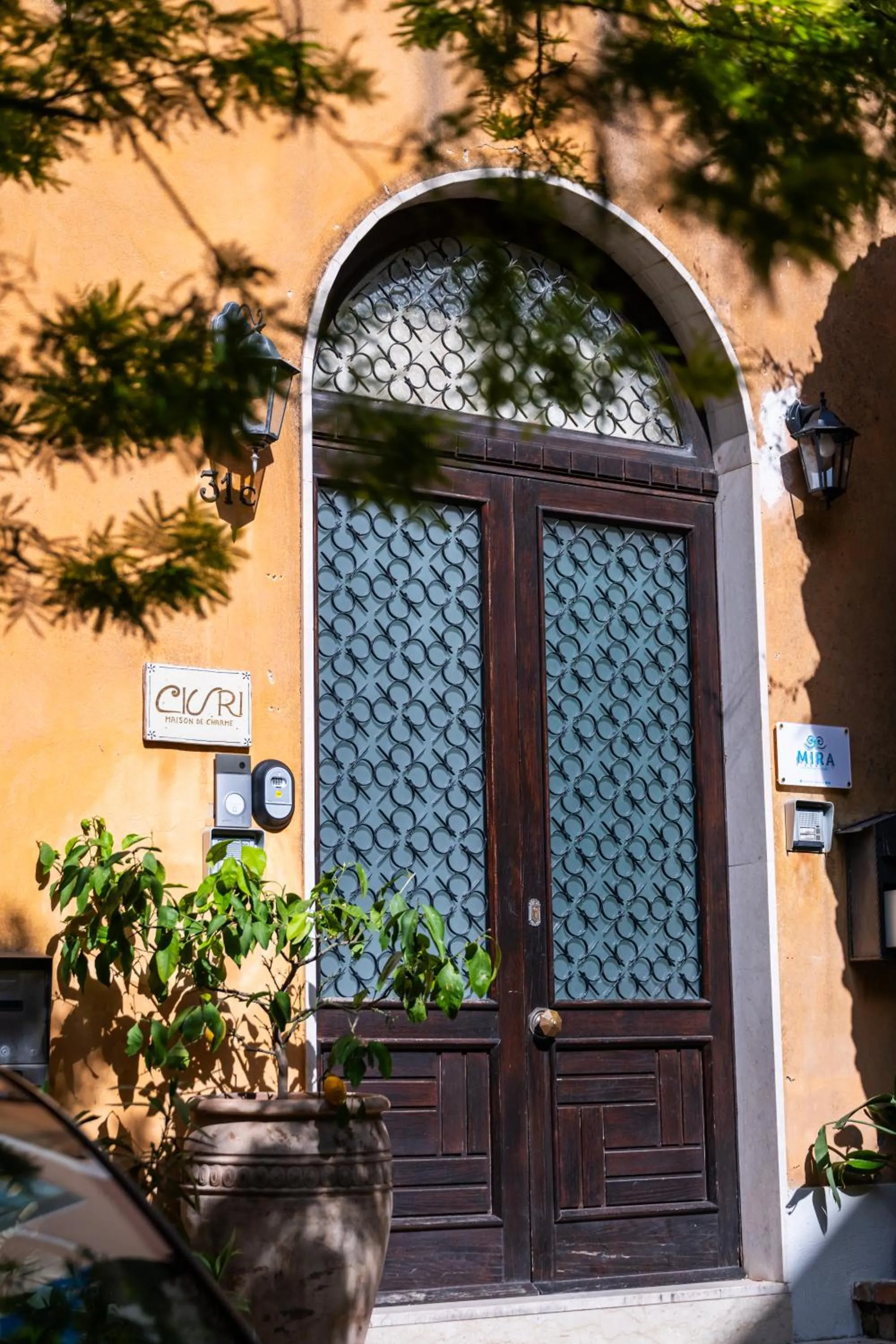 Property building in CiuriTaormina Maison de Charme