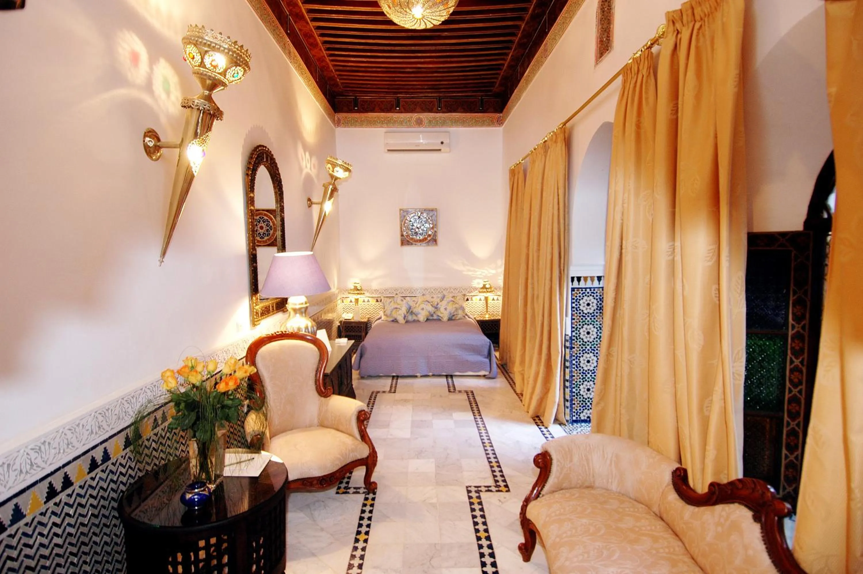 Day, Bed in Riad Palais Sebban