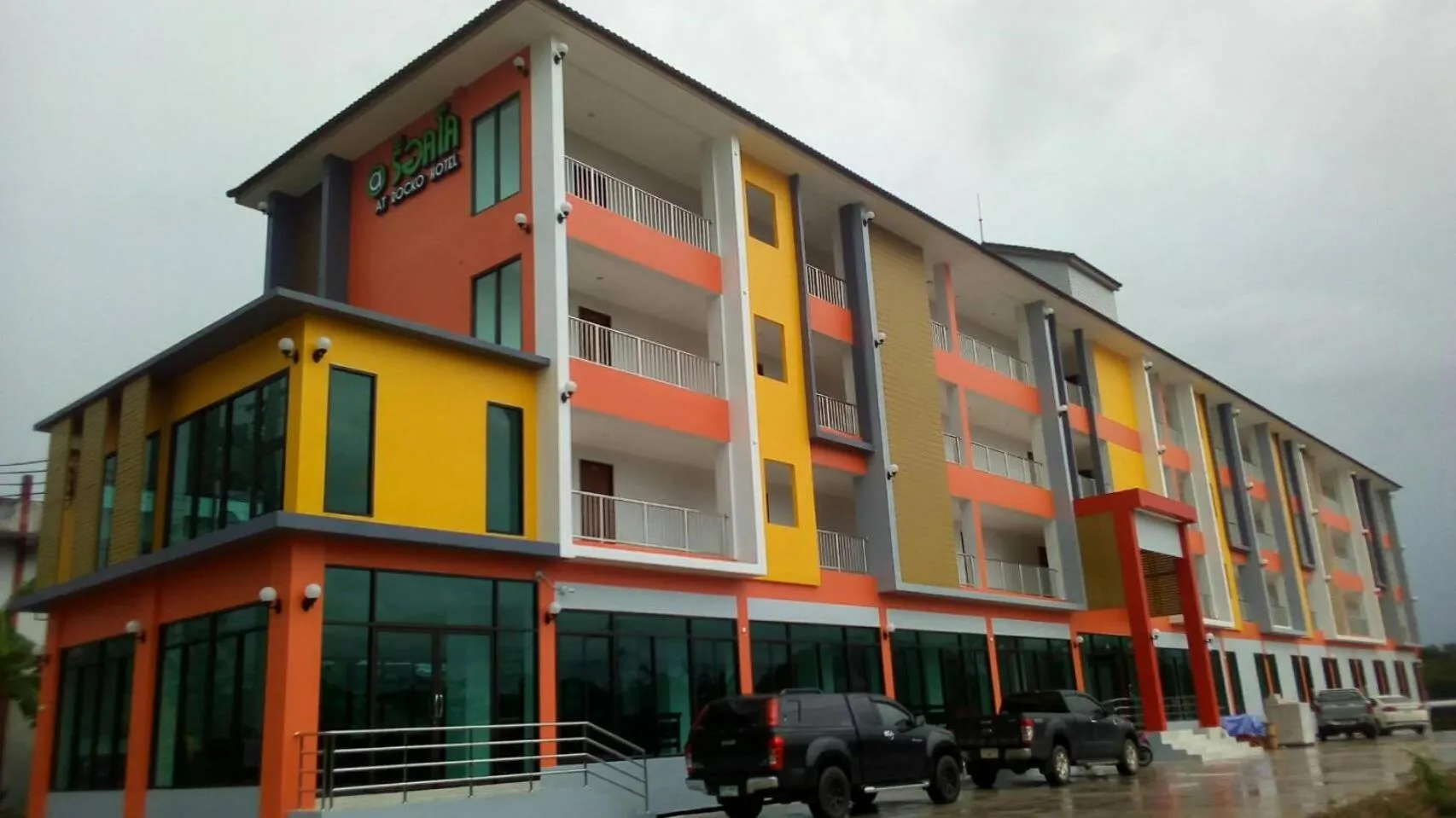 Facade/entrance in @ RocKo Hotel