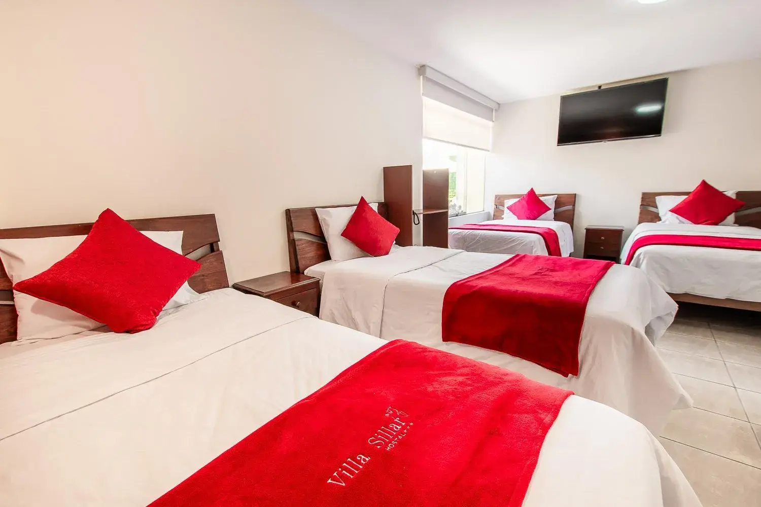 Quadruple Room in Villa Sillar Quadruple Room in Villa Sillar