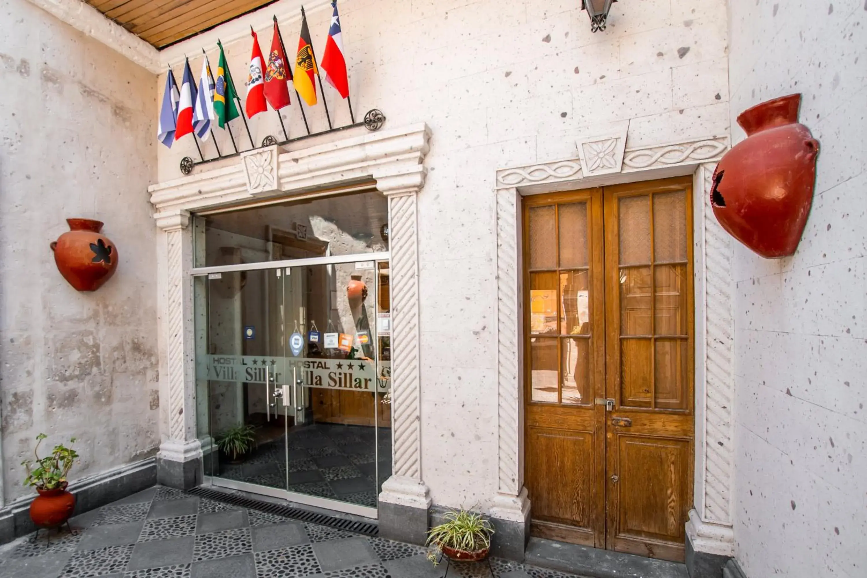 Facade/entrance in Villa Sillar Facade/entrance in Villa Sillar