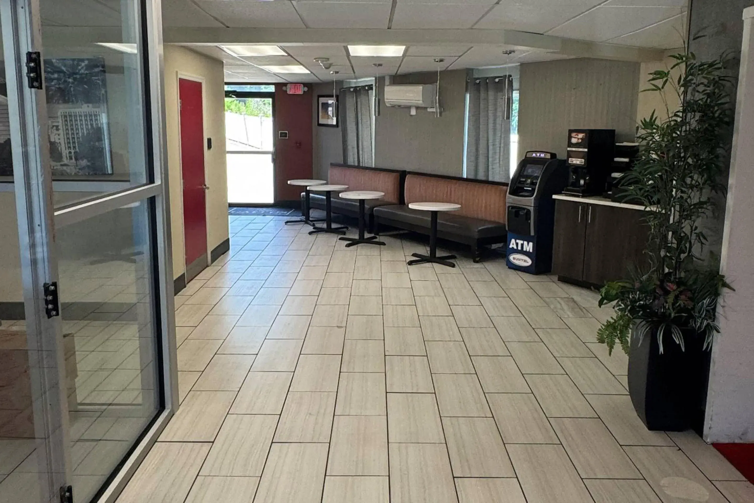 Lobby or reception in Gallus Stadium Park Inn, an Ascend Collection Hotel Lobby or reception in Gallus Stadium Park Inn, an Ascend Collection Hotel