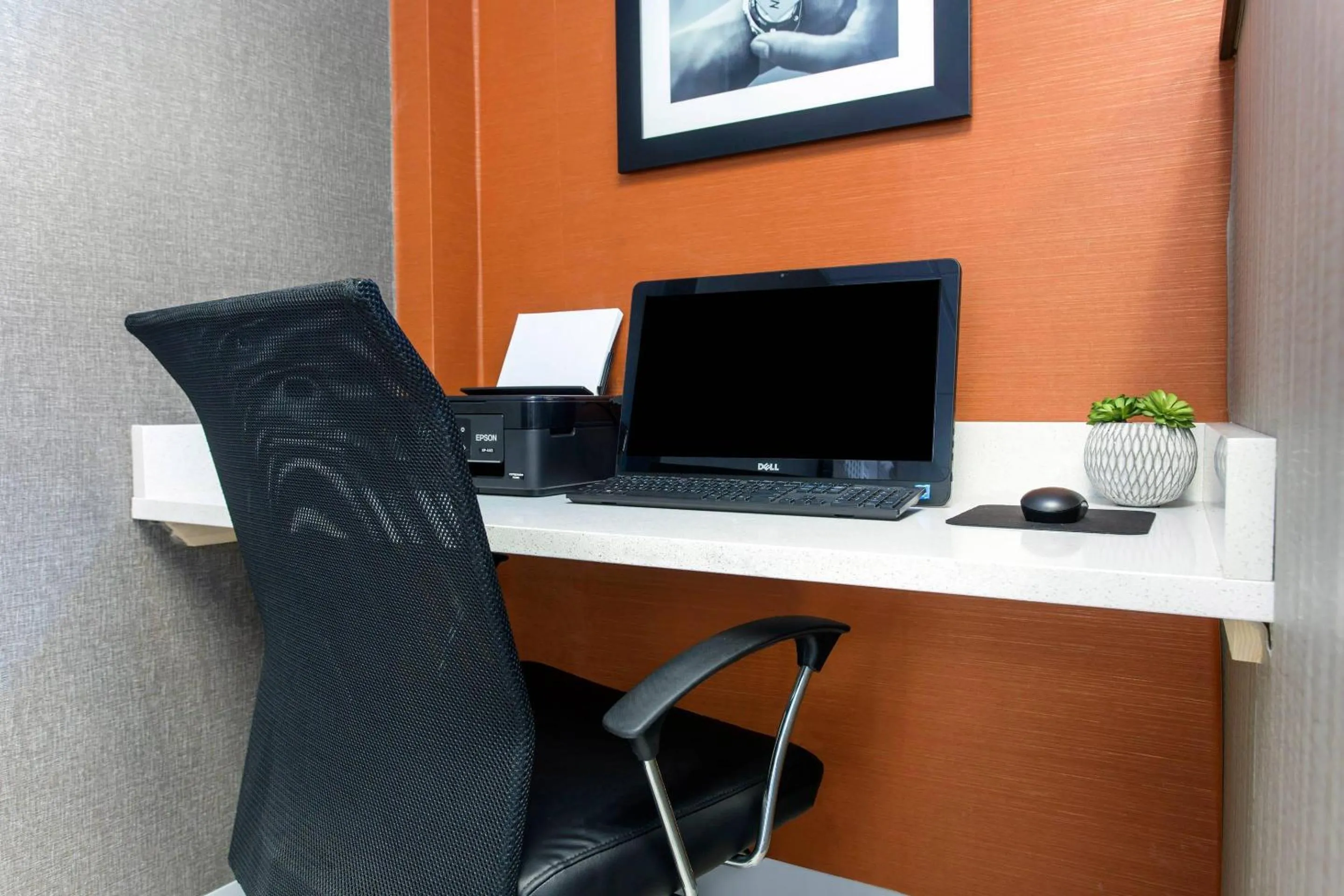 Business facilities in Gallus Stadium Park Inn, an Ascend Collection Hotel