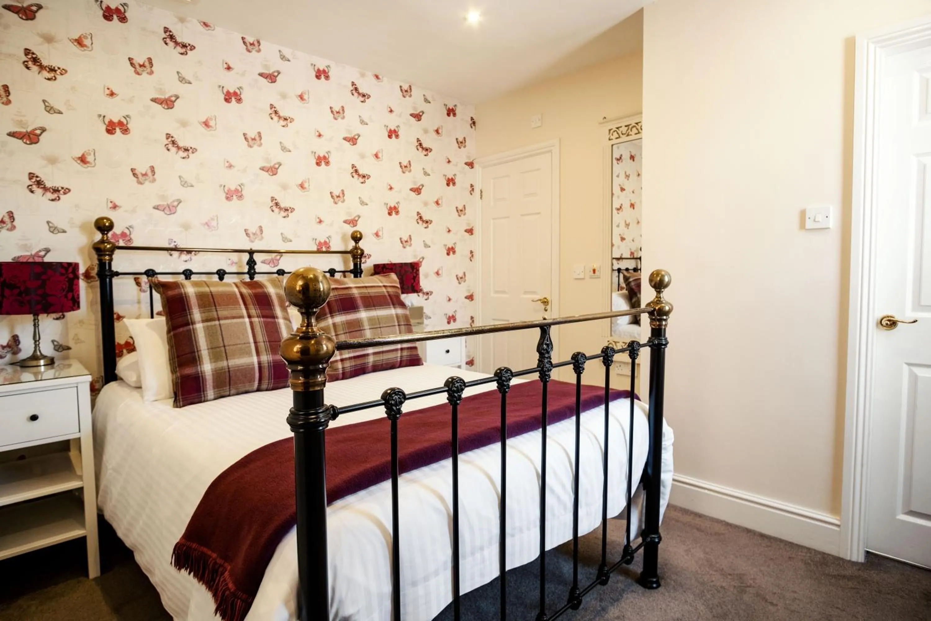 Bedroom, Bed in The Town House