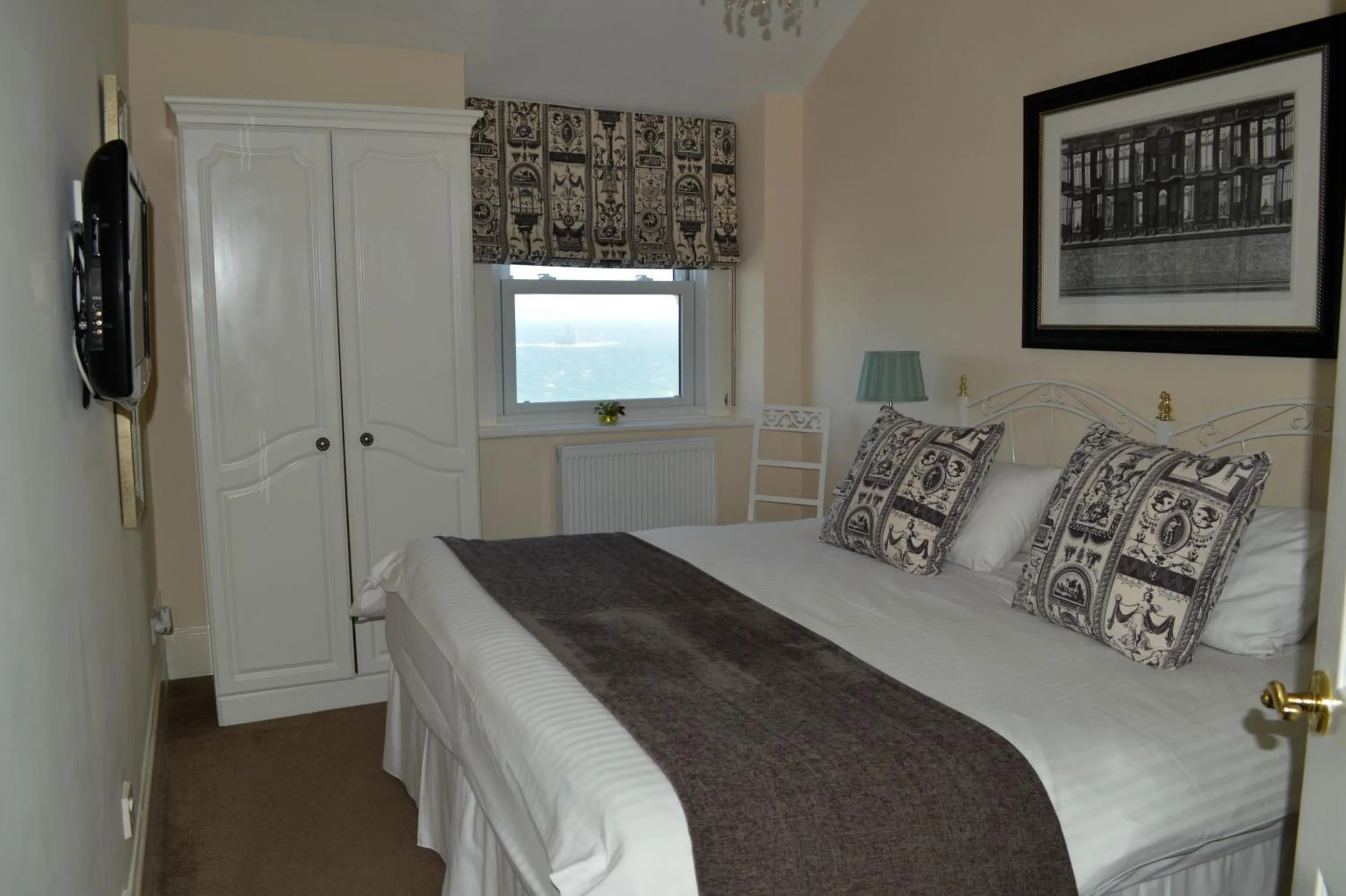 Bed in The Town House