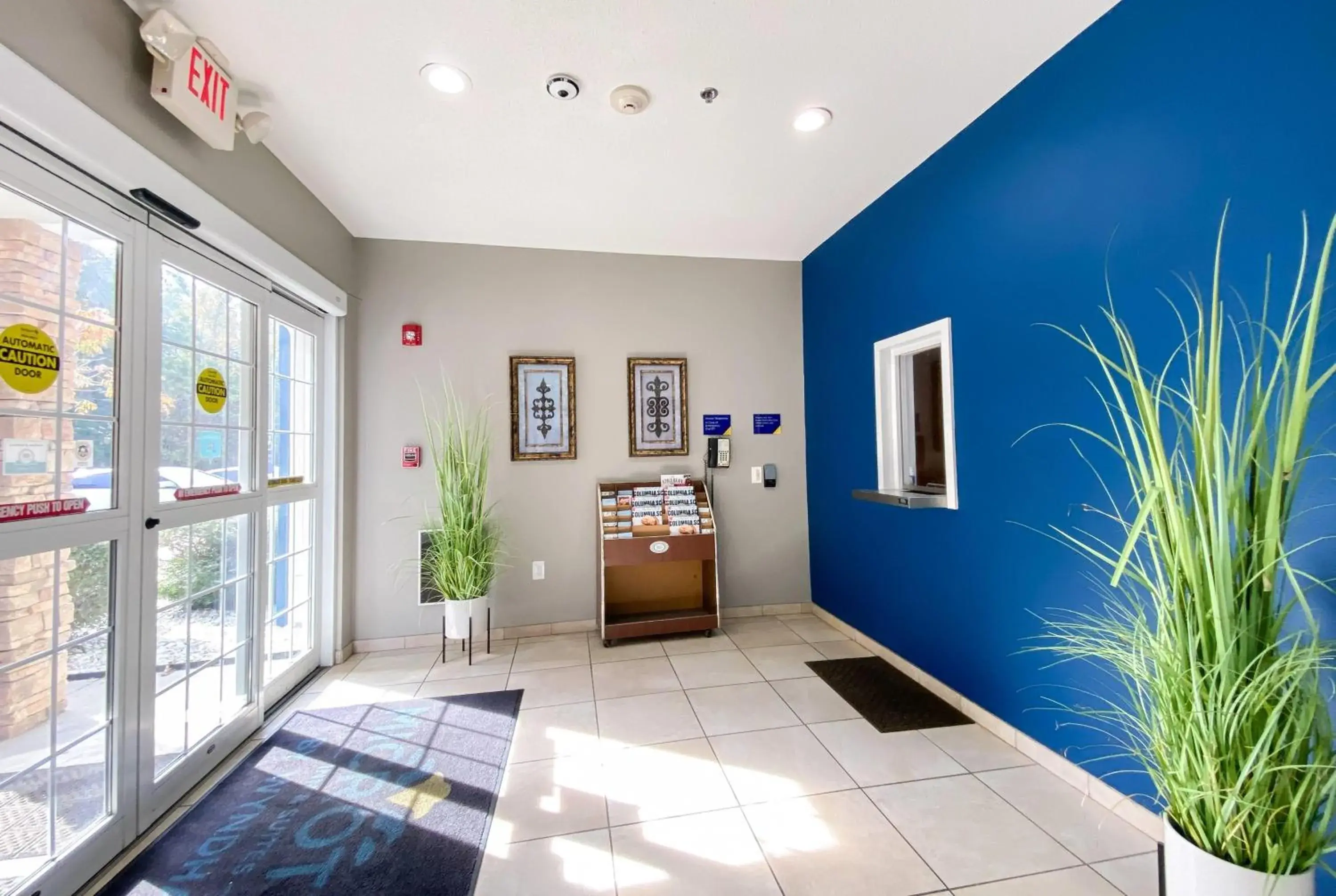 Lobby or reception in Microtel Inn & Suites by Wyndham Columbia Lobby or reception in Microtel Inn & Suites by Wyndham Columbia