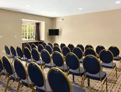 Meeting/conference room in Microtel Inn & Suites by Wyndham Columbia