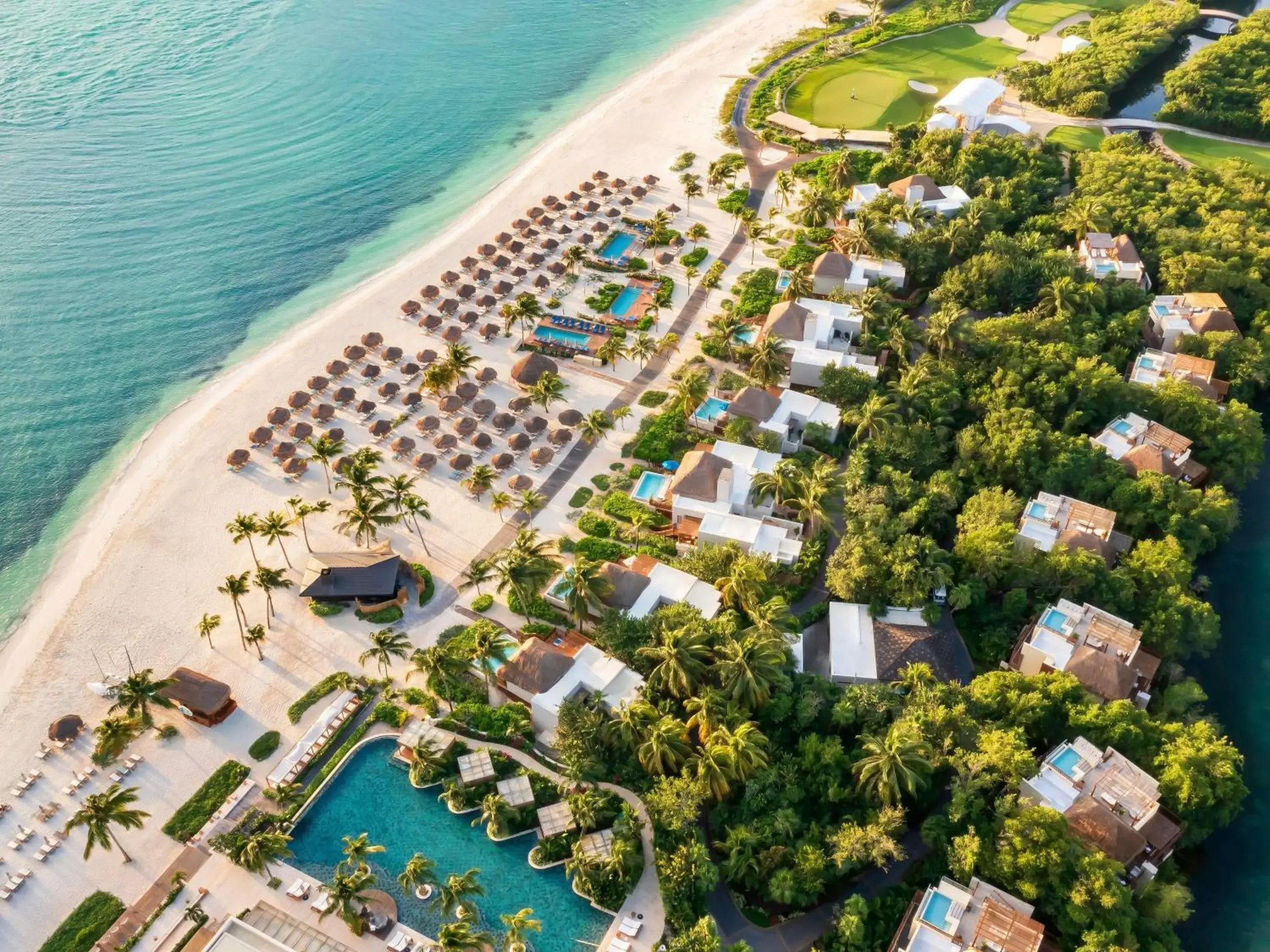 Property building in Fairmont Mayakoba Property building in Fairmont Mayakoba