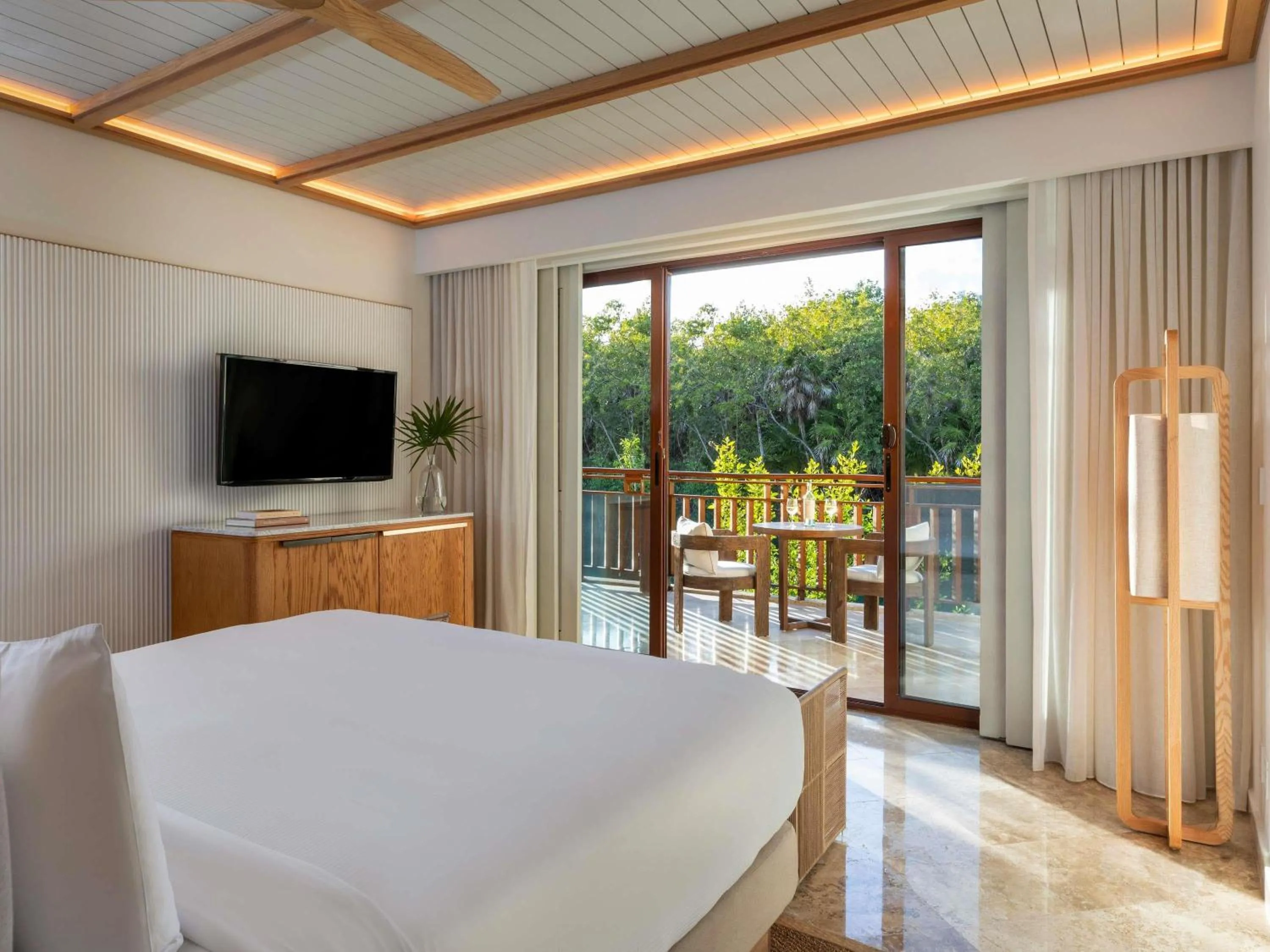 Bedroom, Bed in Fairmont Mayakoba