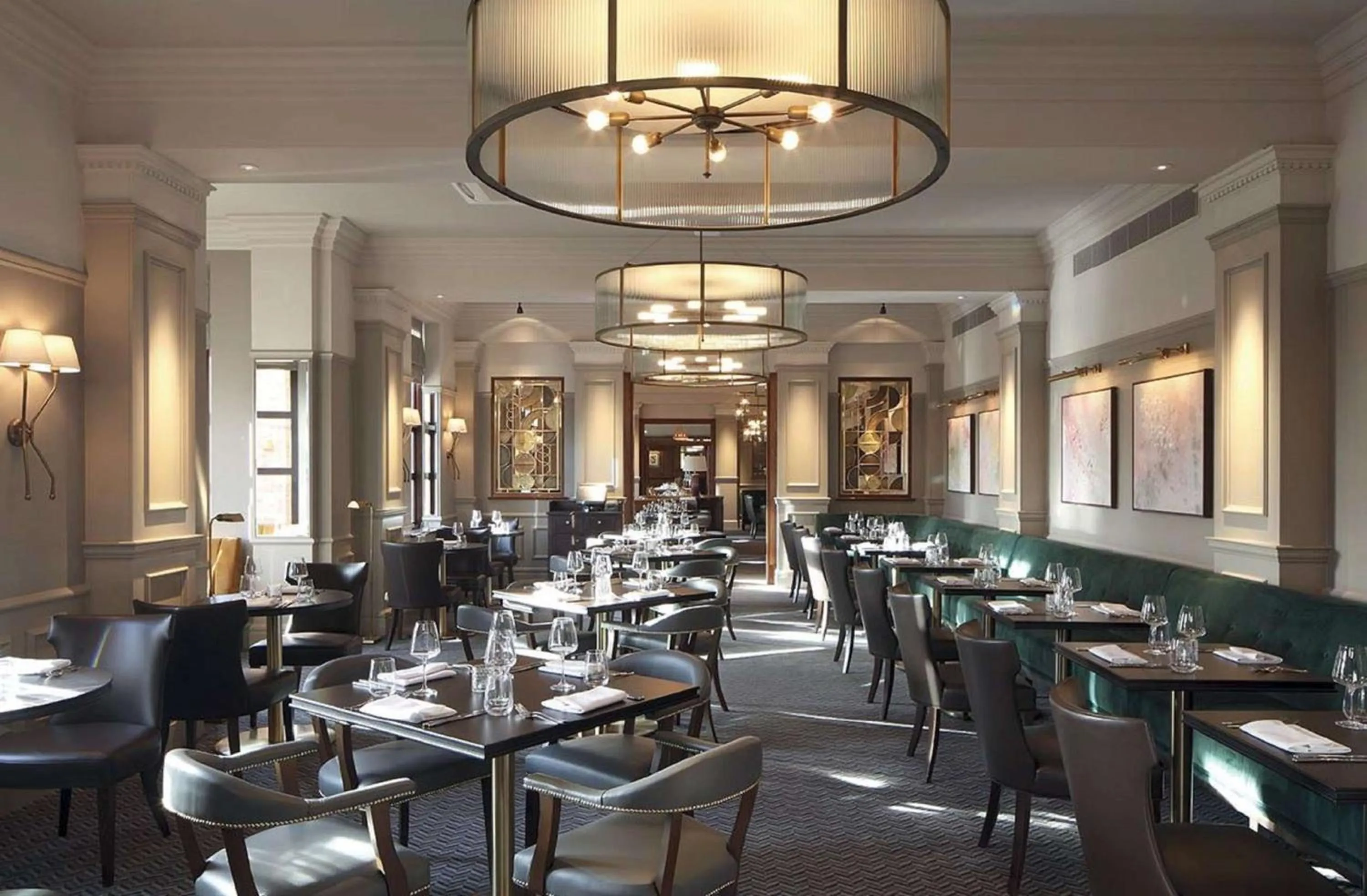 Restaurant/places to eat in Hilton Puckrup Hall Hotel & Golf Club, Tewkesbury