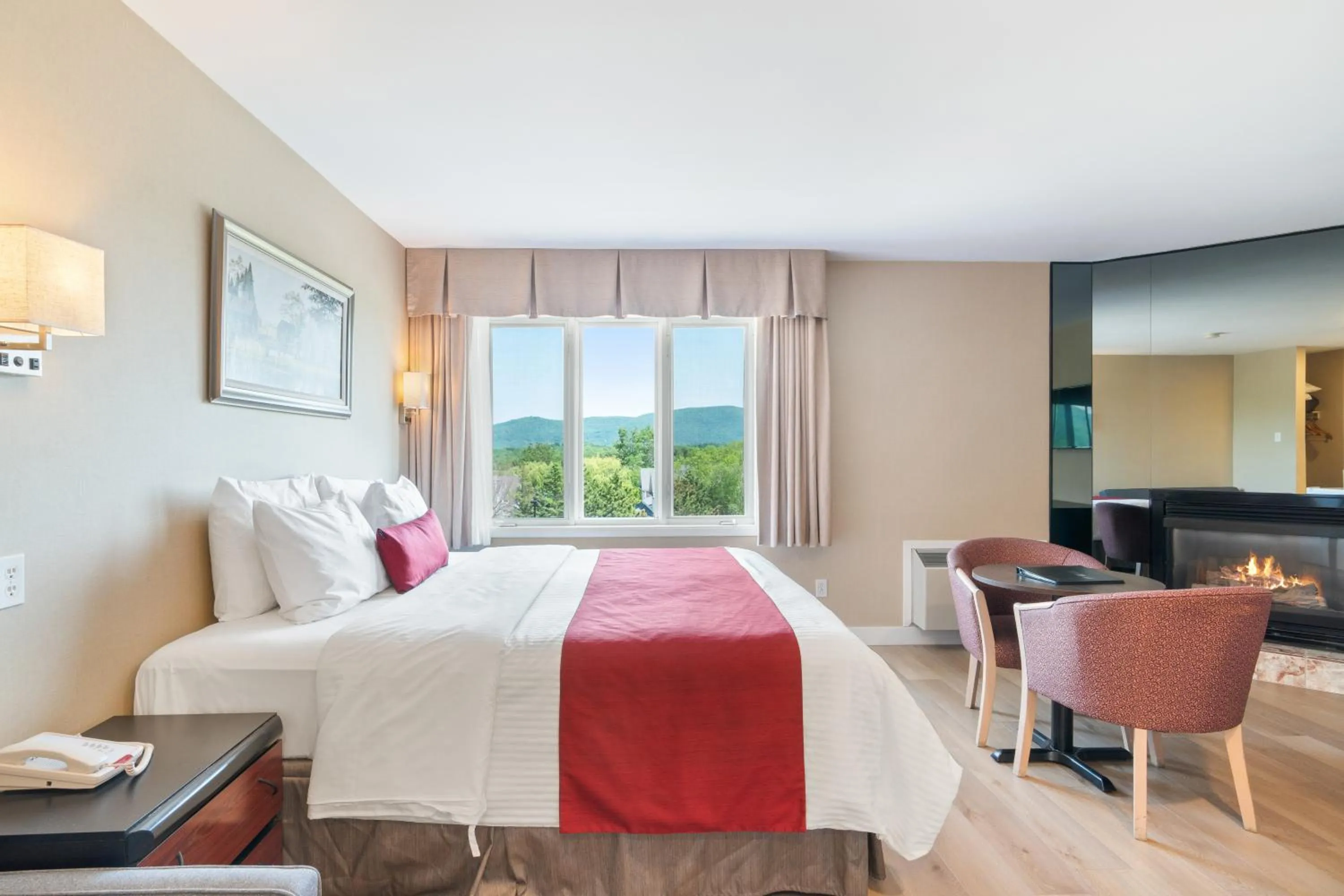 Bed in Hotel Bromont