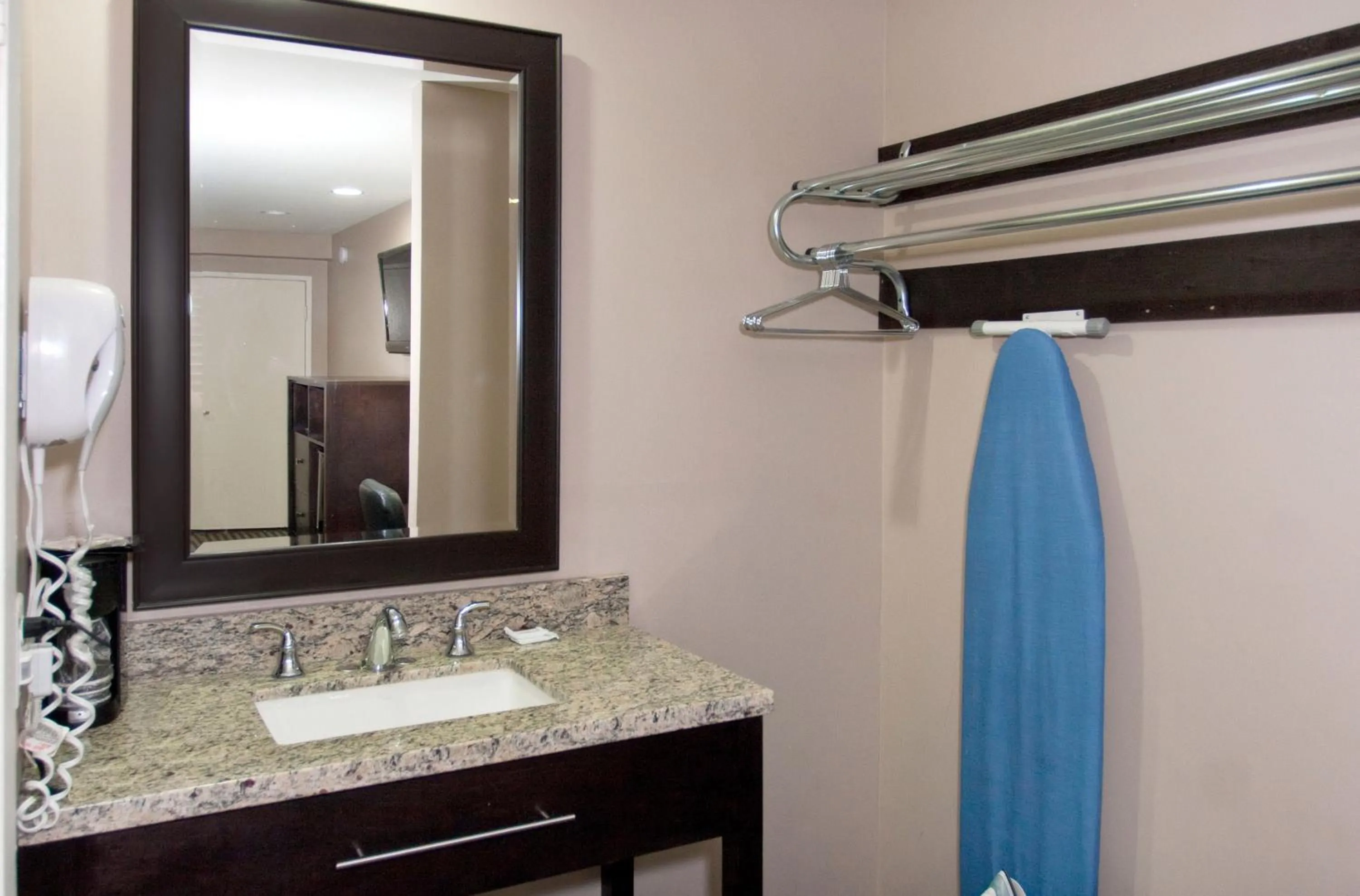 Decorative detail in Motel 6 Monterey Park