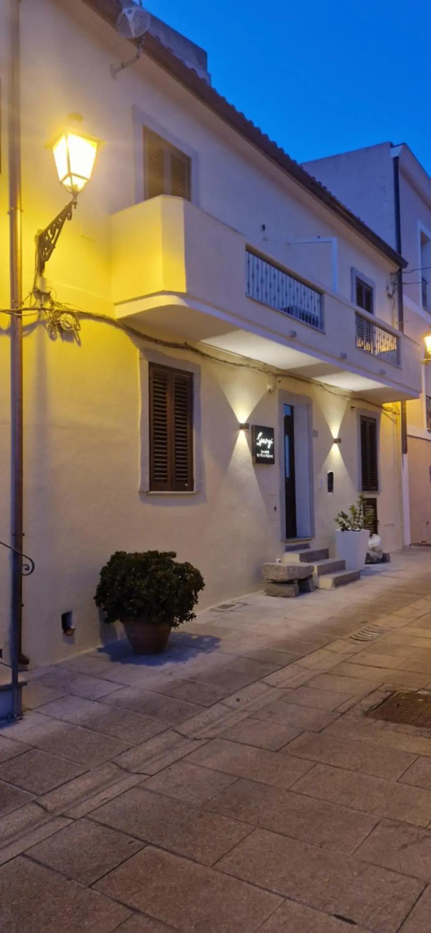 Deluxe Room (2 Adults + 1 Child) in Sardinia-holiday Spargi Suite & Rooms Deluxe Room (2 Adults + 1 Child) in Sardinia-holiday Spargi Suite & Rooms