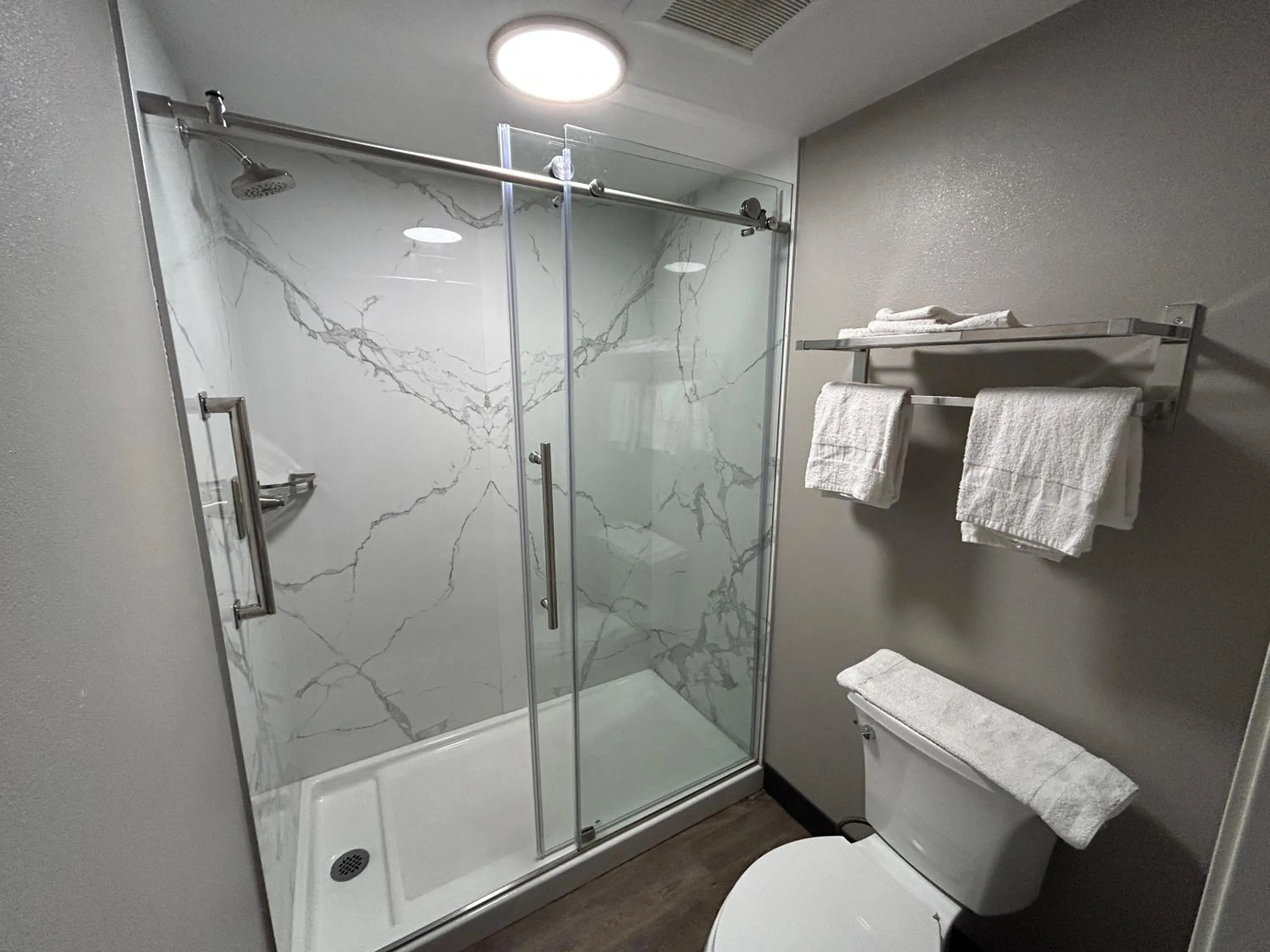 Studio 6 Suites Gardena, CA