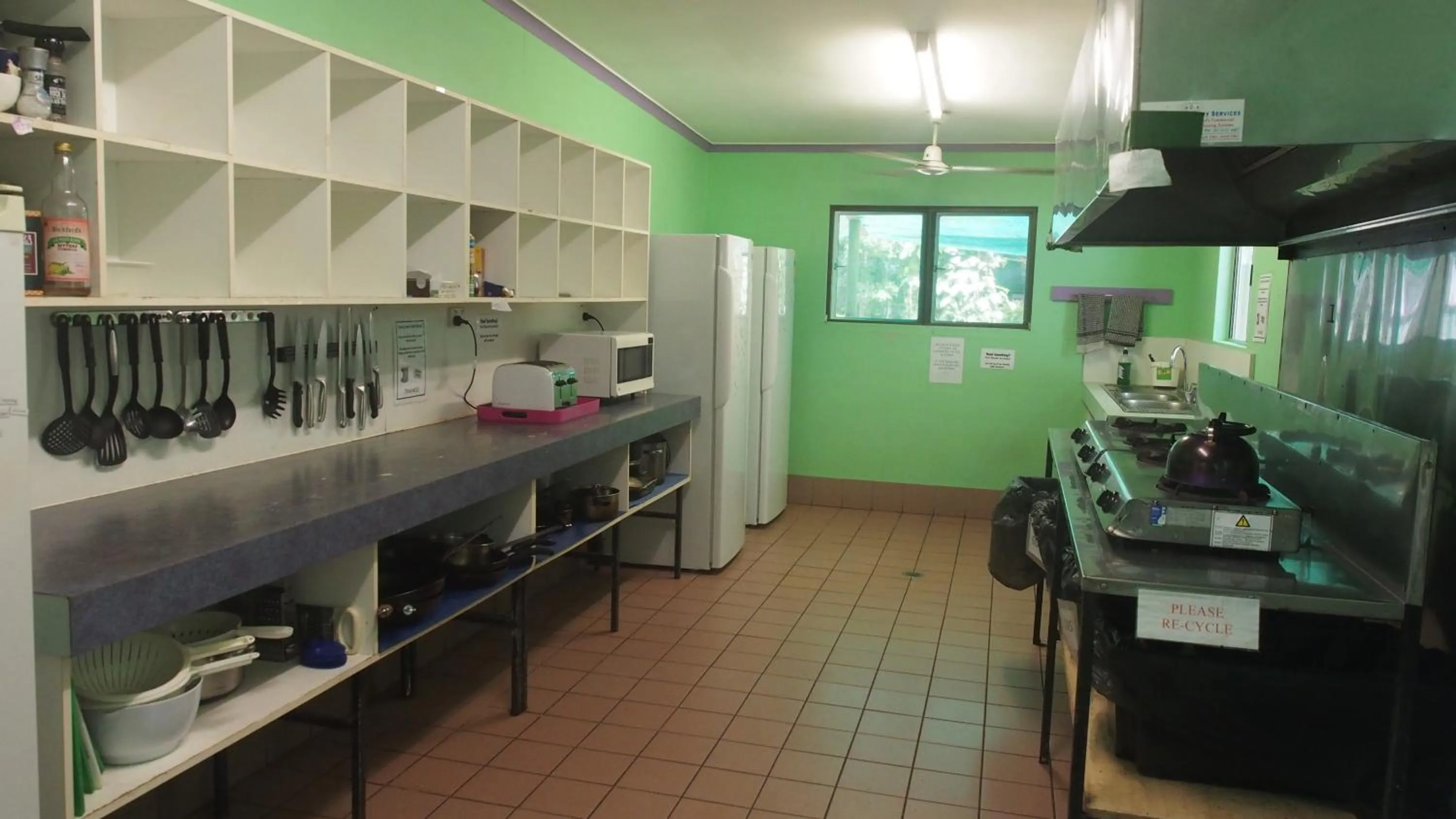 Kitchen or kitchenette in Daintree Crocodylus