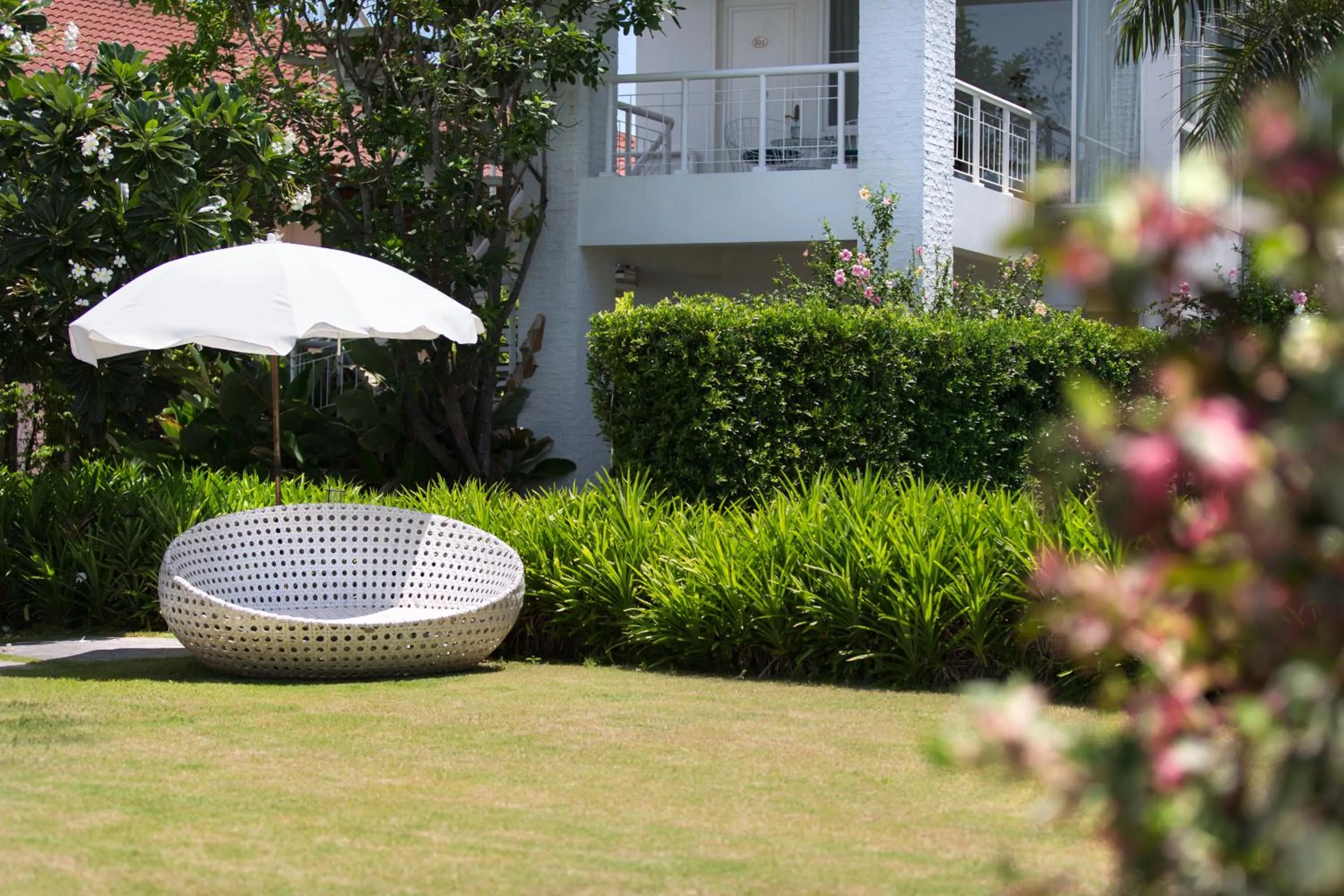 Property building in Verano Beach Villa