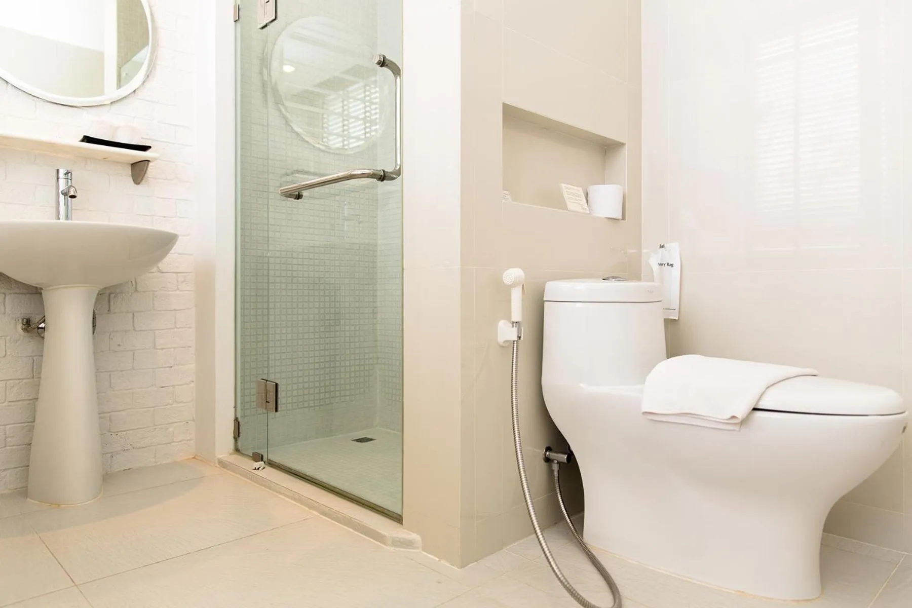 Toilet in Verano Beach Villa