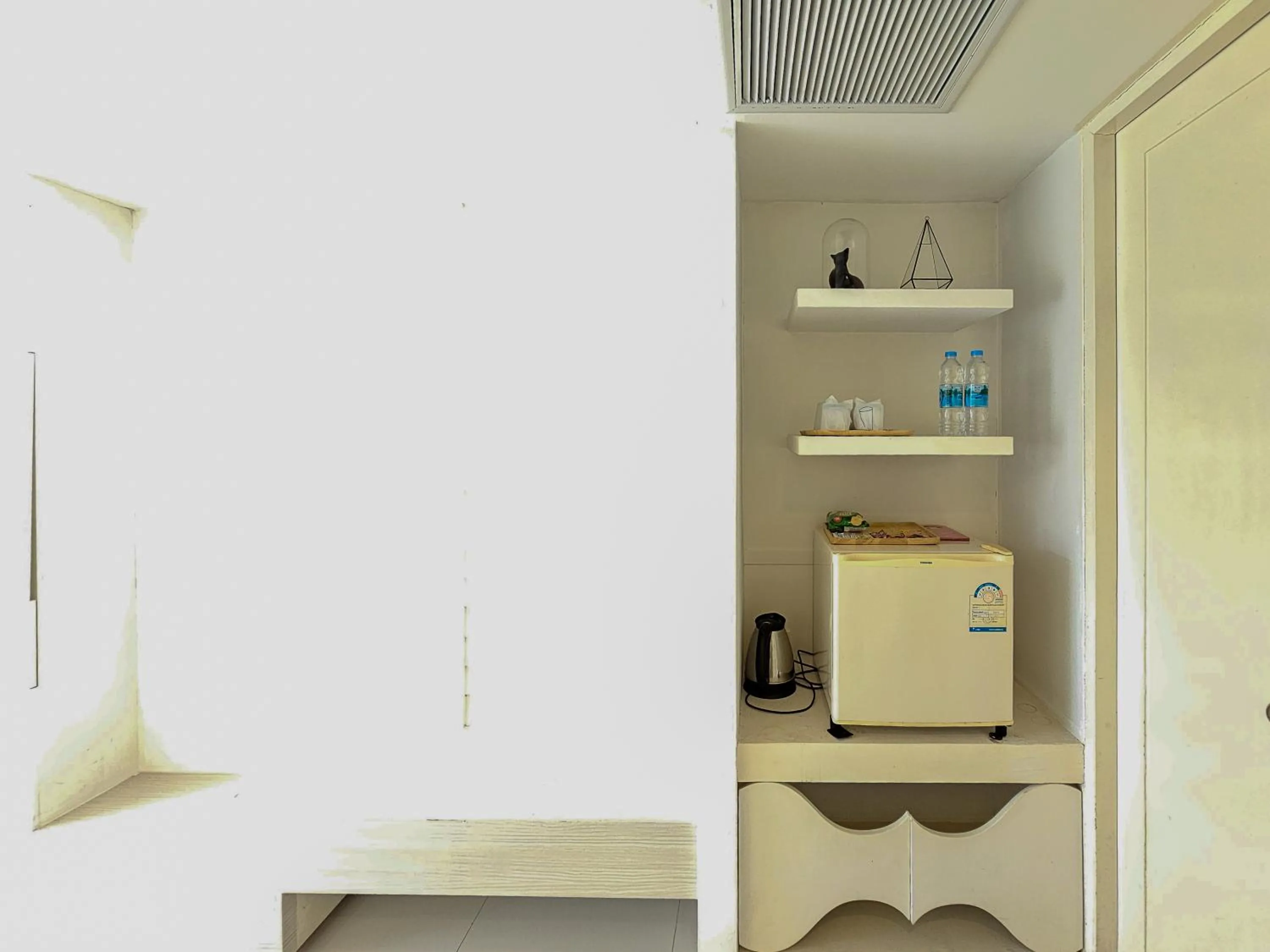 Kitchen or kitchenette in Verano Beach Villa